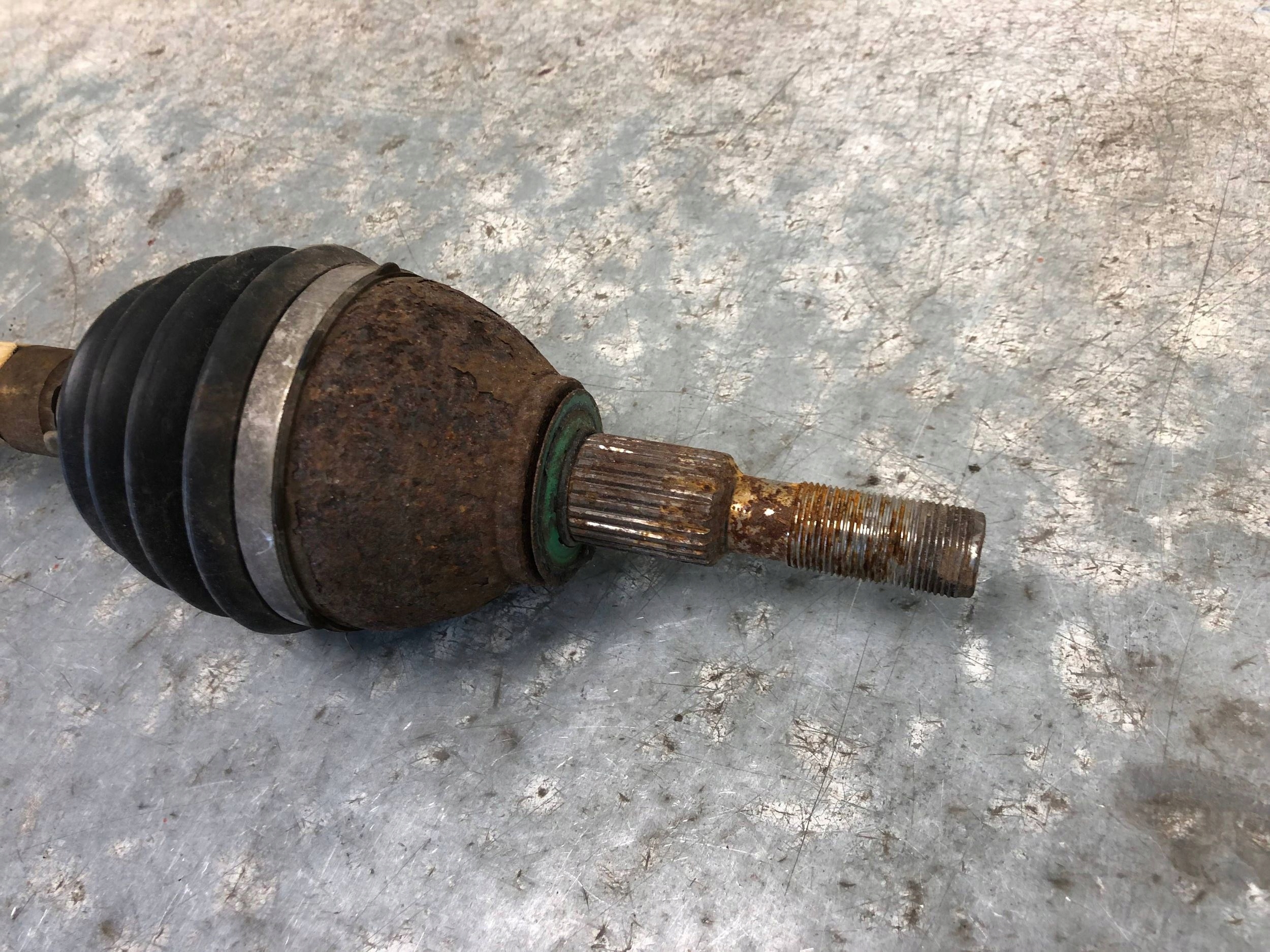 semi-axis right FORD EDGE MK2 GT41-3B436-BB