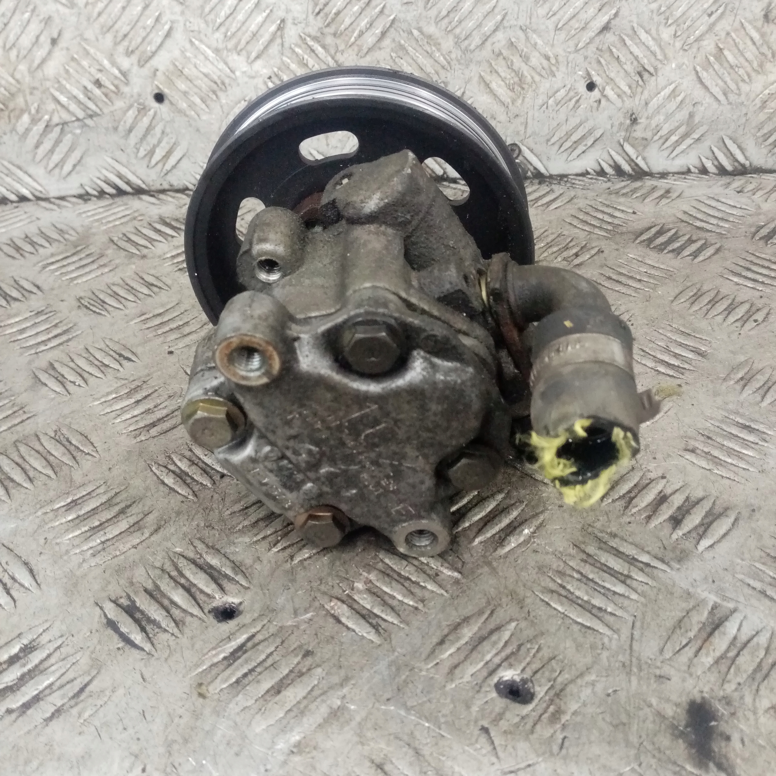 servo pump FORD GALAXY MK1 LIFT 1.9 TDI 3A674AA