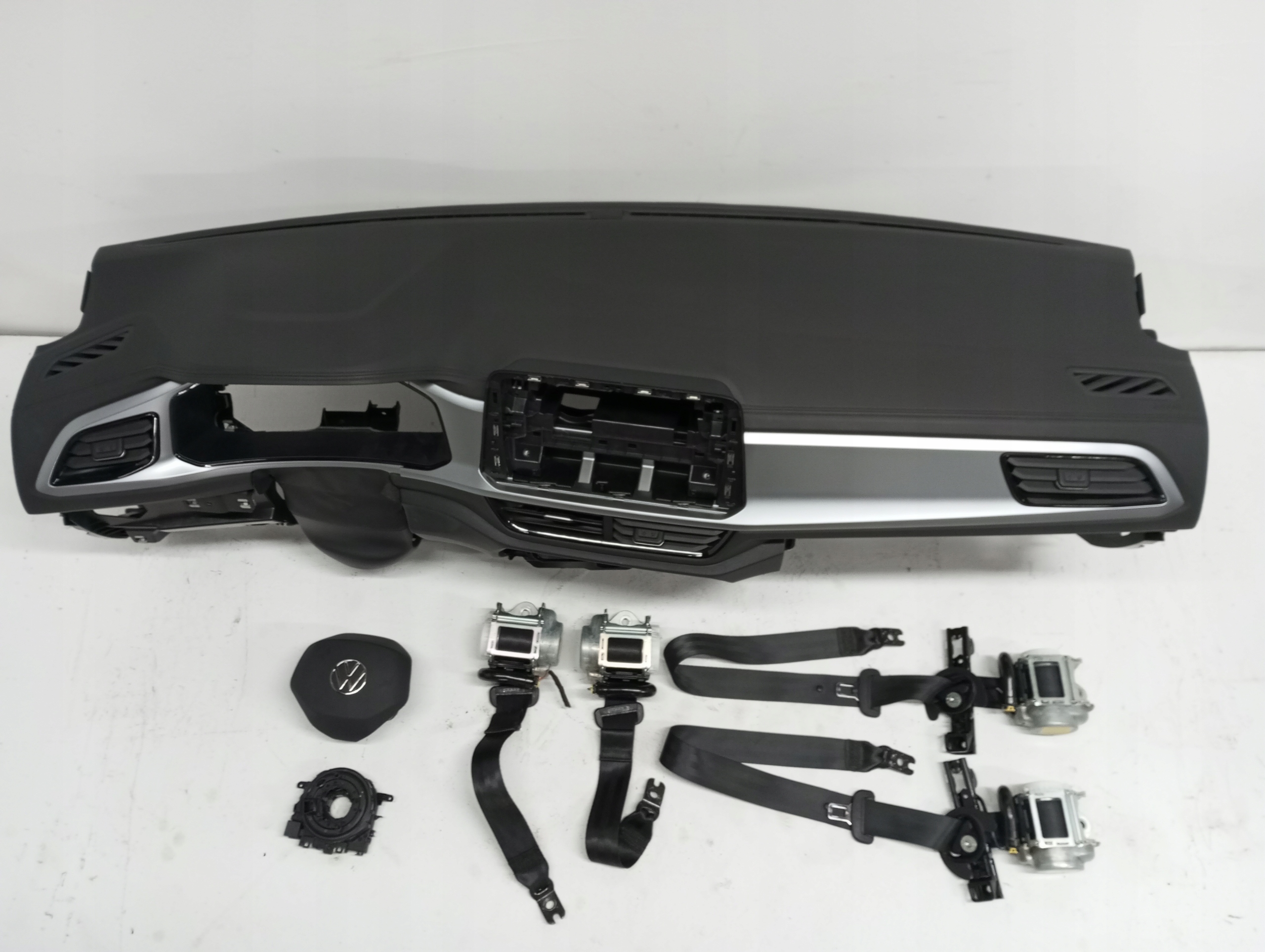 dashboard VW T ROC 2GA LIFT