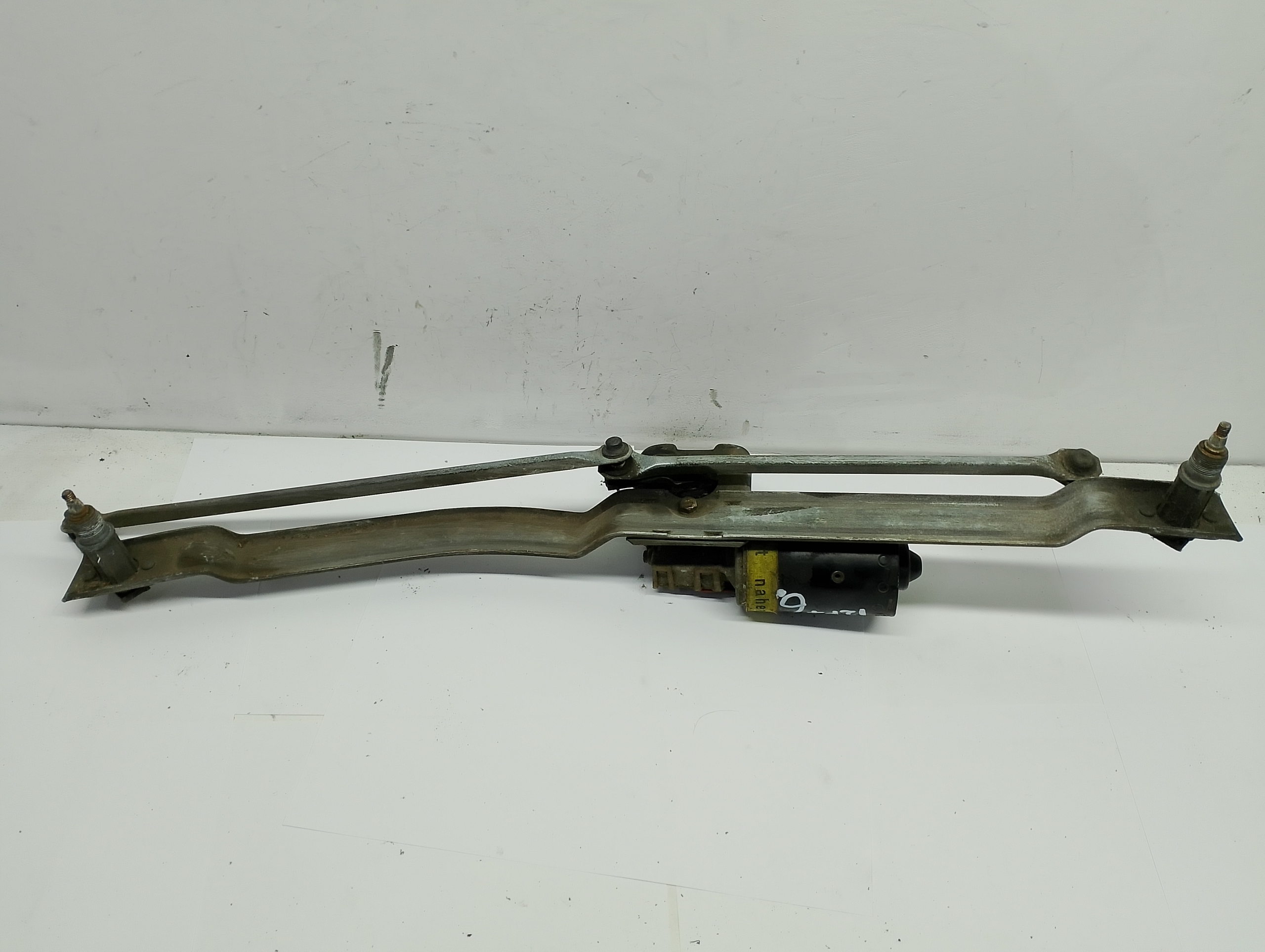 Gestänge Motor Wischer VW JETTA 2 II 86R