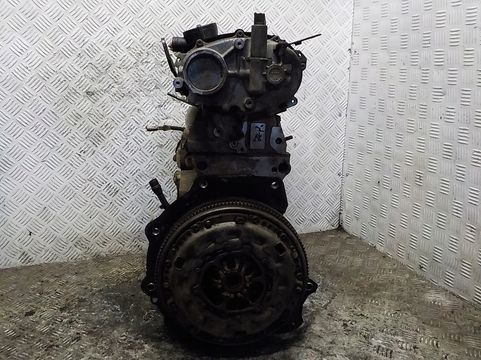 AUDI A3 II 8P VW GOLF TOURAN engine 2.0 FSI AXW