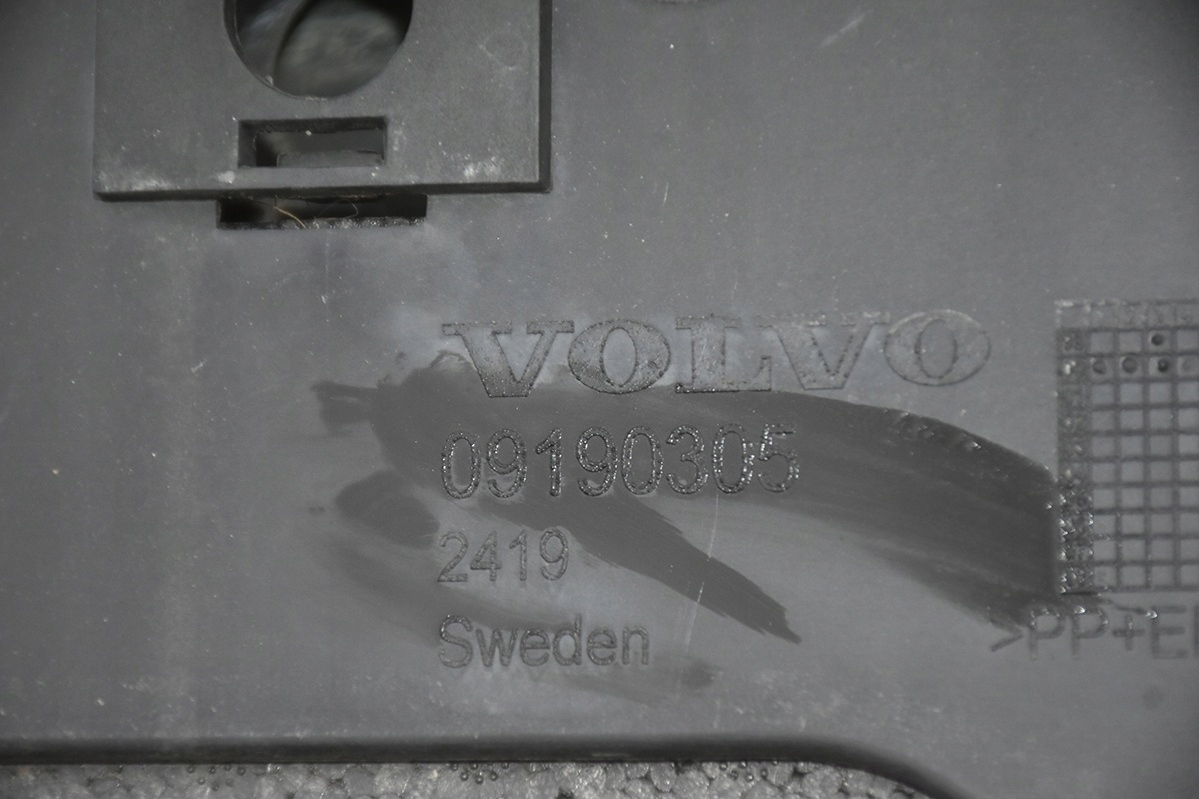 front bumper front VOLVO V70 II