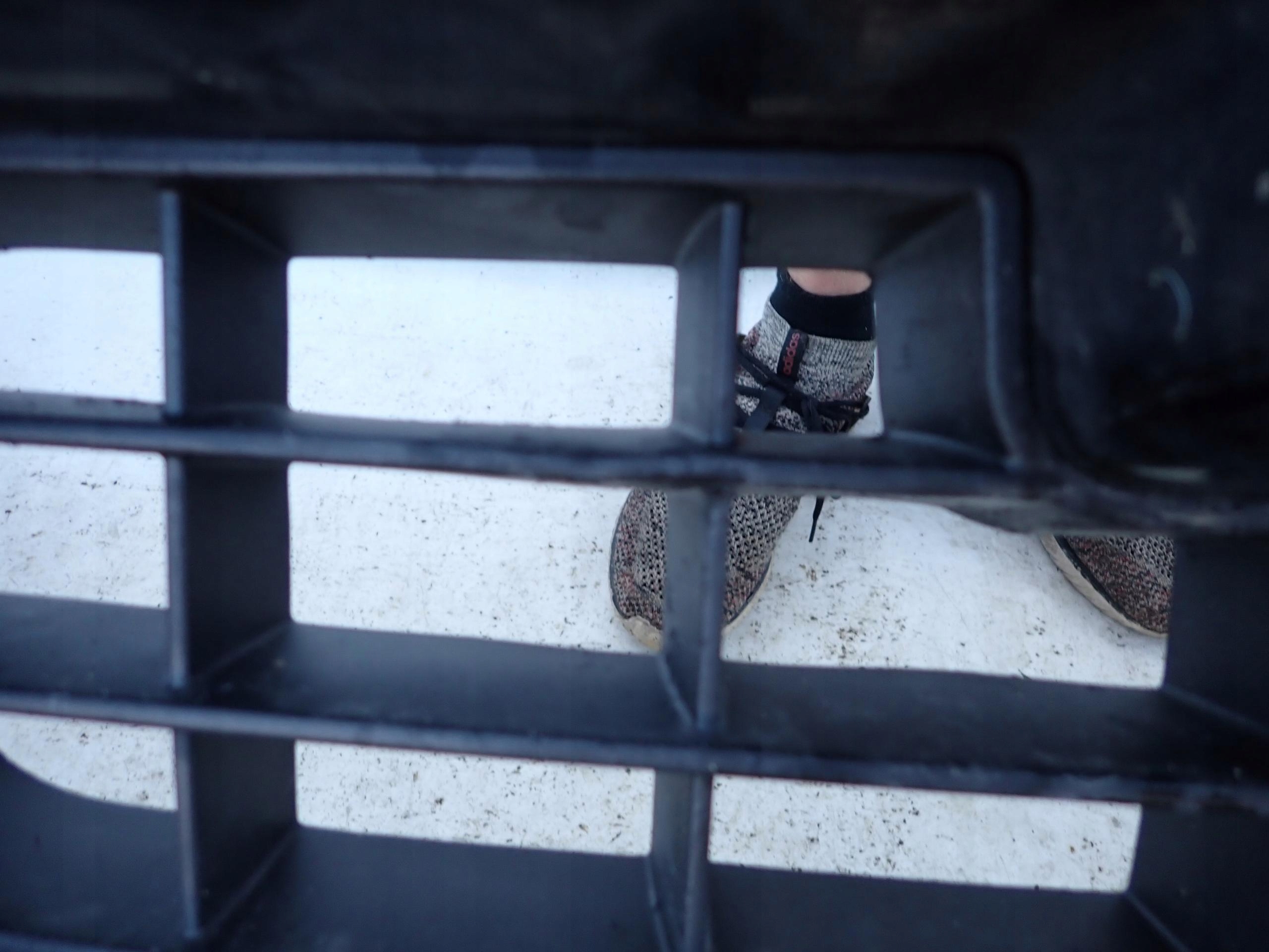 KIA SPORTAGE II 04-08 bumper front front SZEROKI