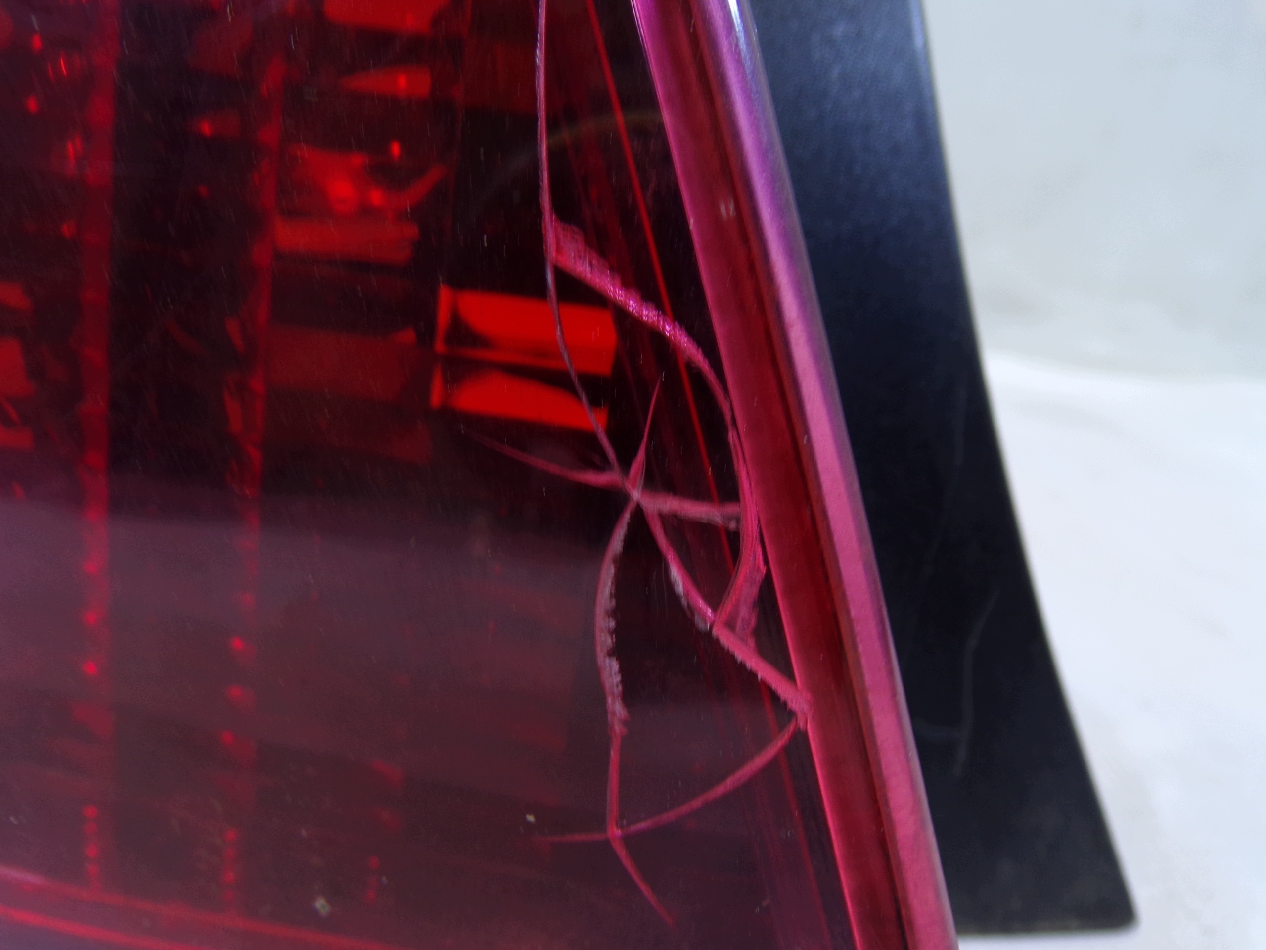 light rear rear part left PEUGEOT 407 sedan (1)(K)