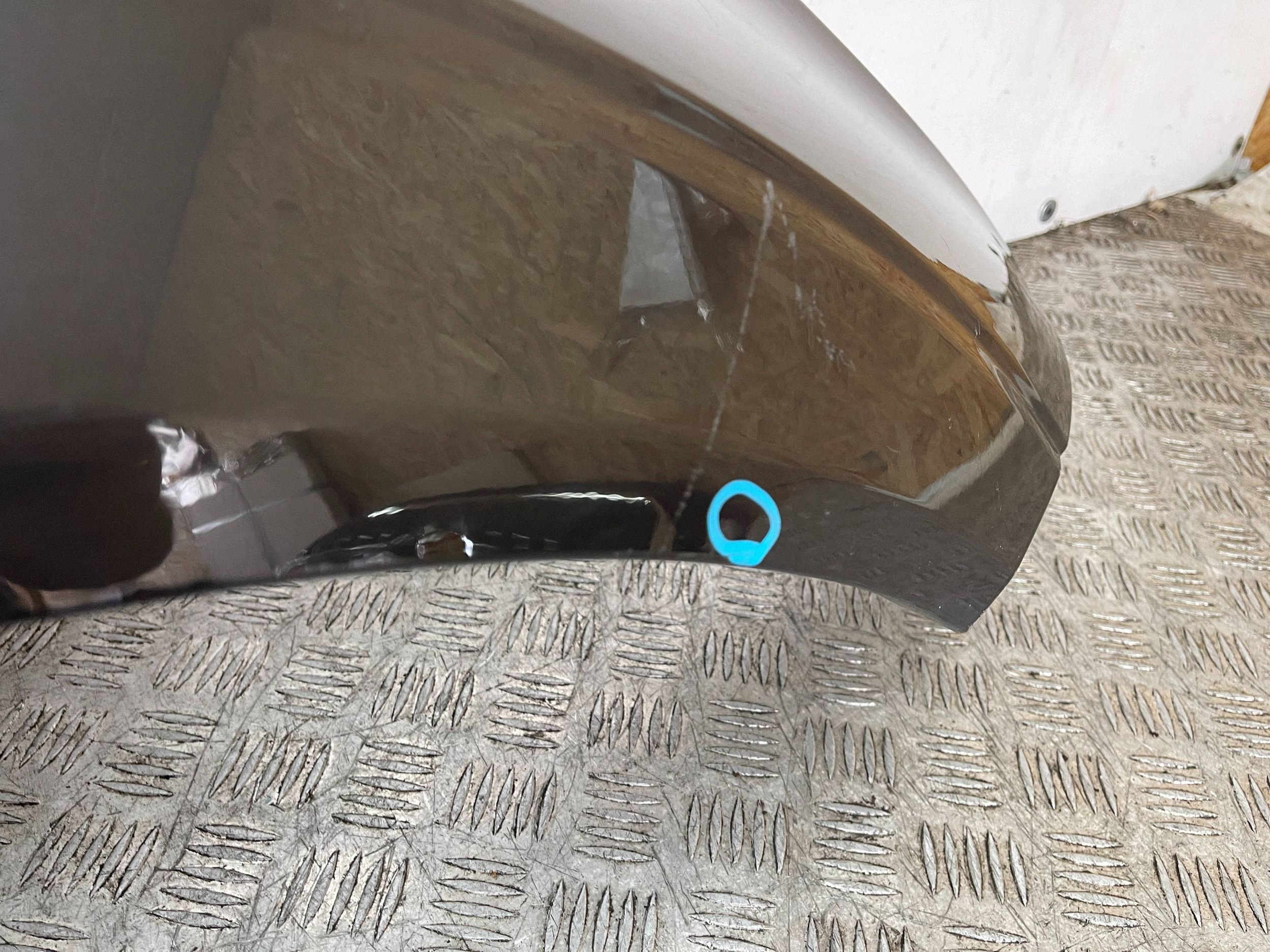 fender front front right right VOLVO XC60 2 II 17