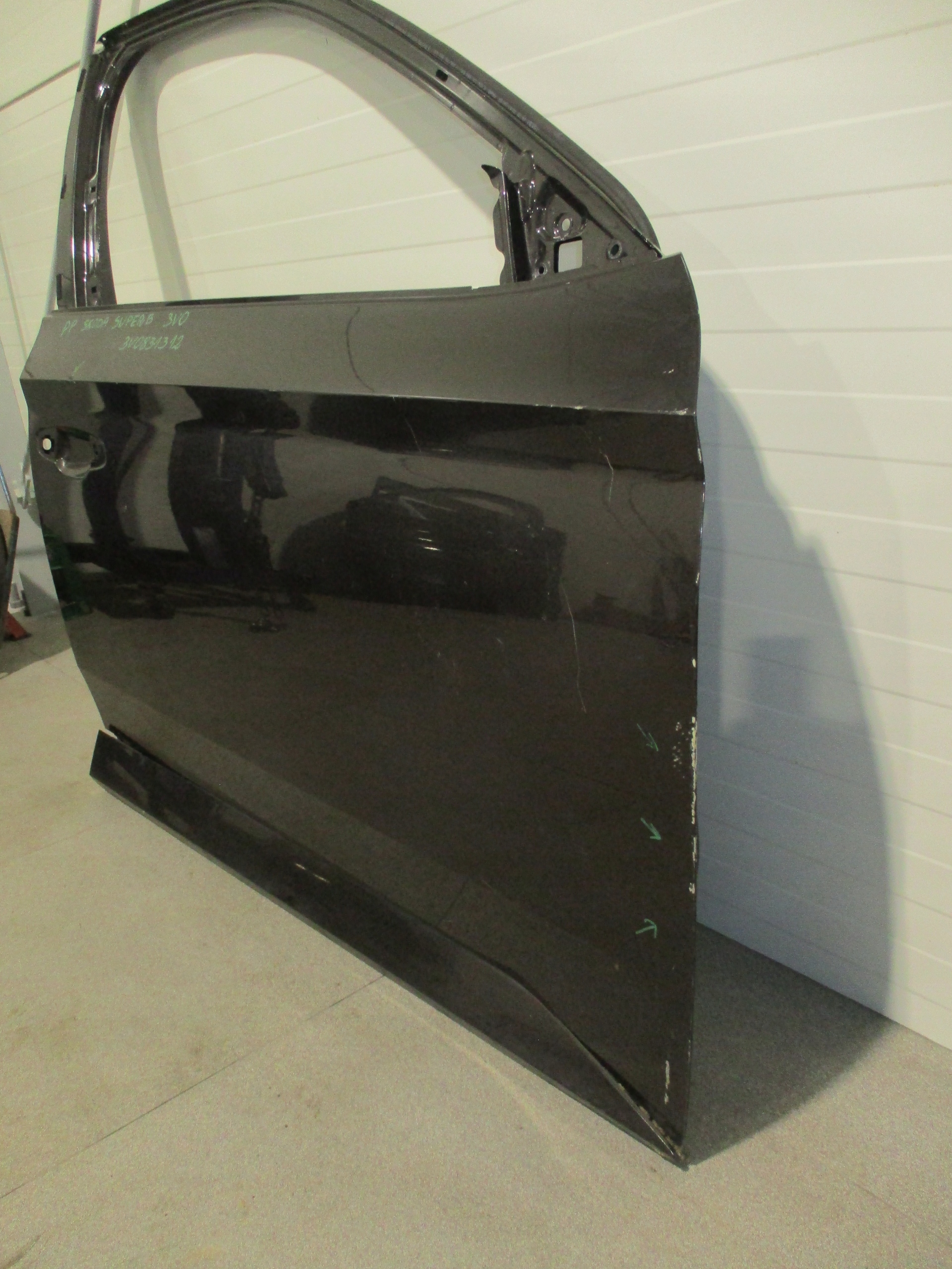 door right front front Skoda Superb 3V0 2015r- 3V0831312