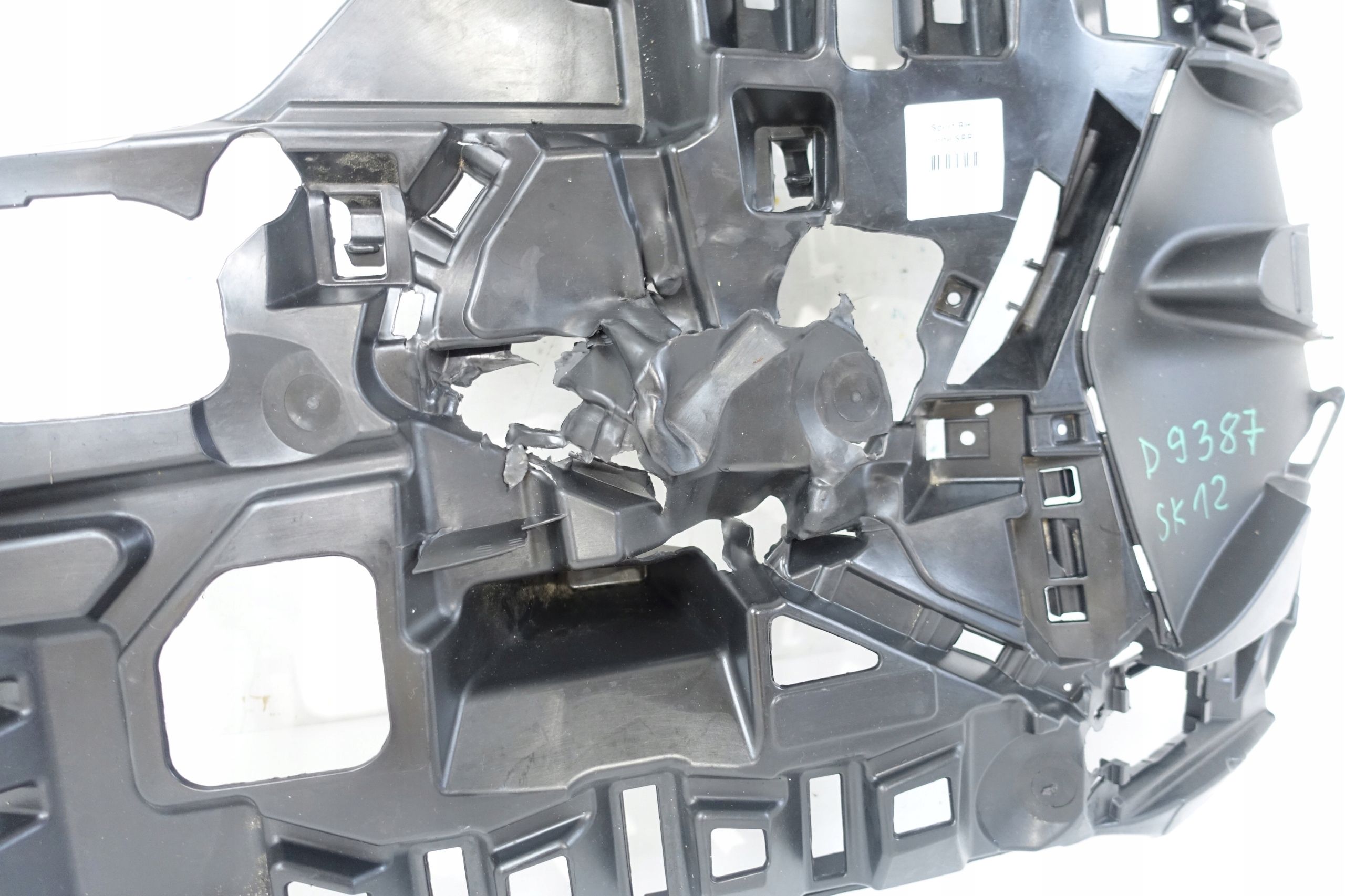 BMW IX20 bumper bracket right front 21- 9879666