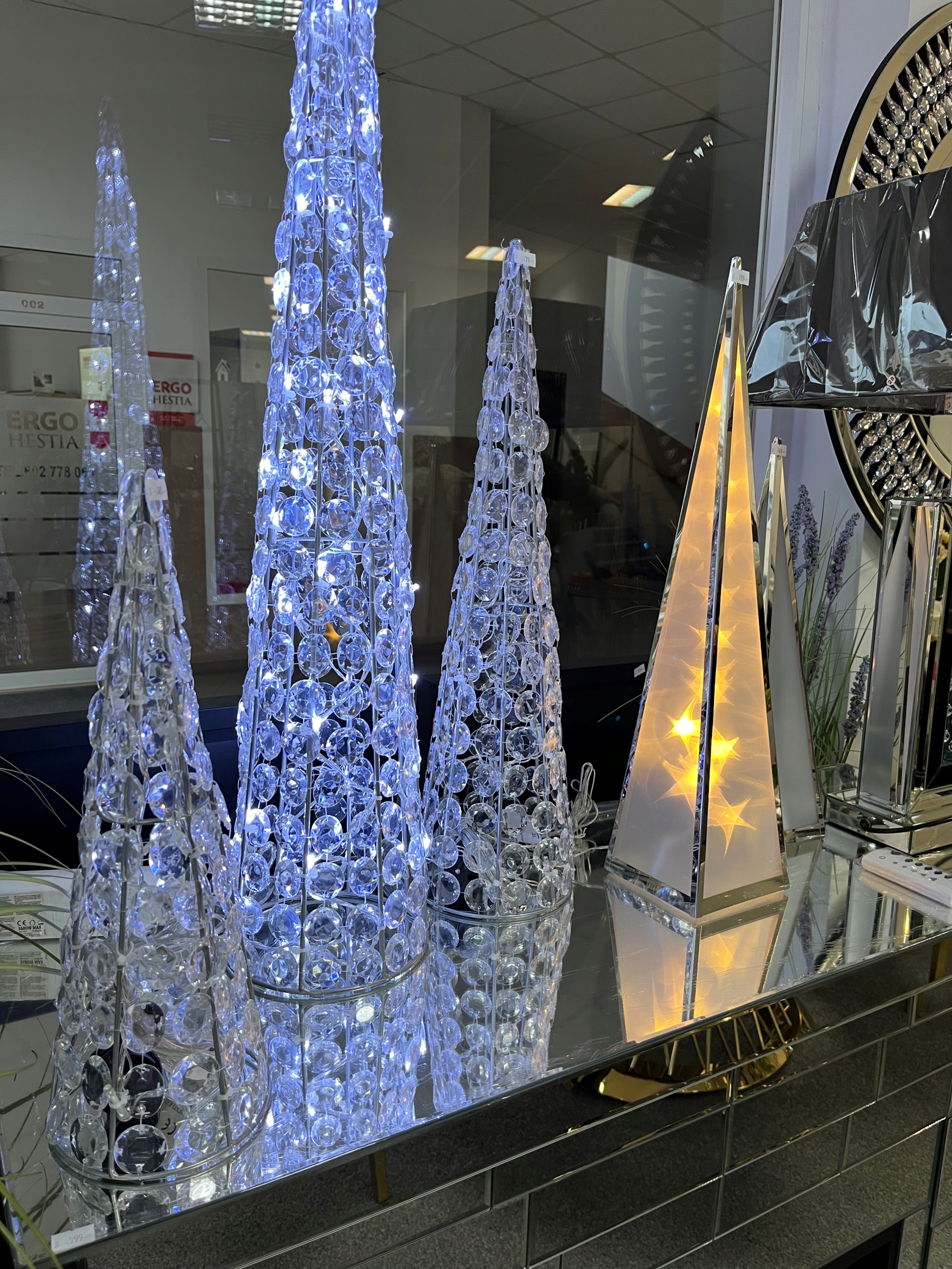 Stożek akrylowy Led kryształki 40 cm