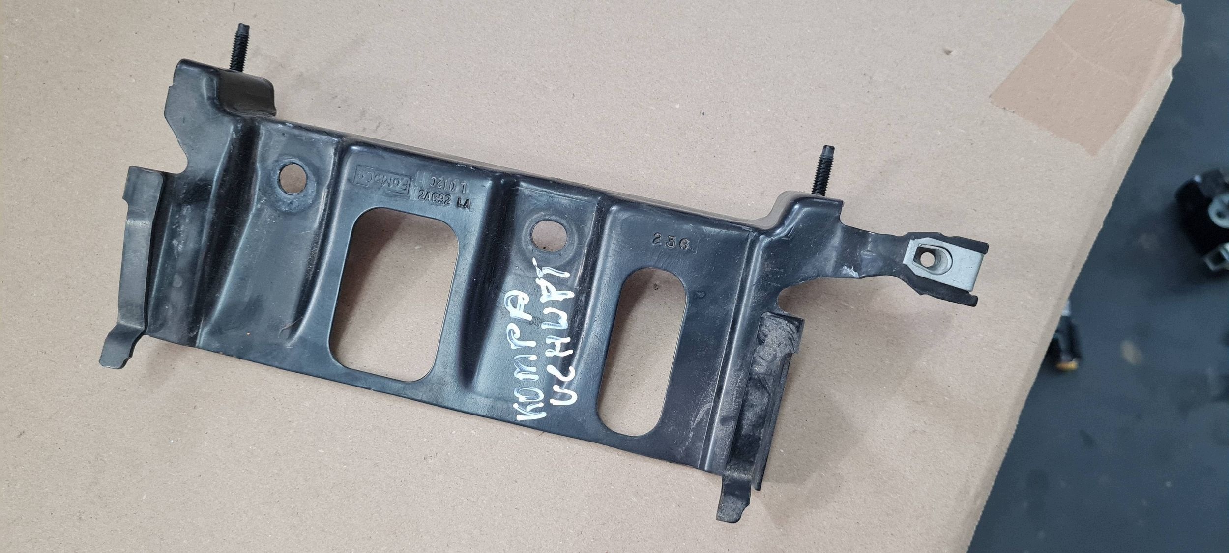 Ford Edge II 2020 holder bracket KOMPUTERA ECU 2.7 V6 K2GZ12A659D