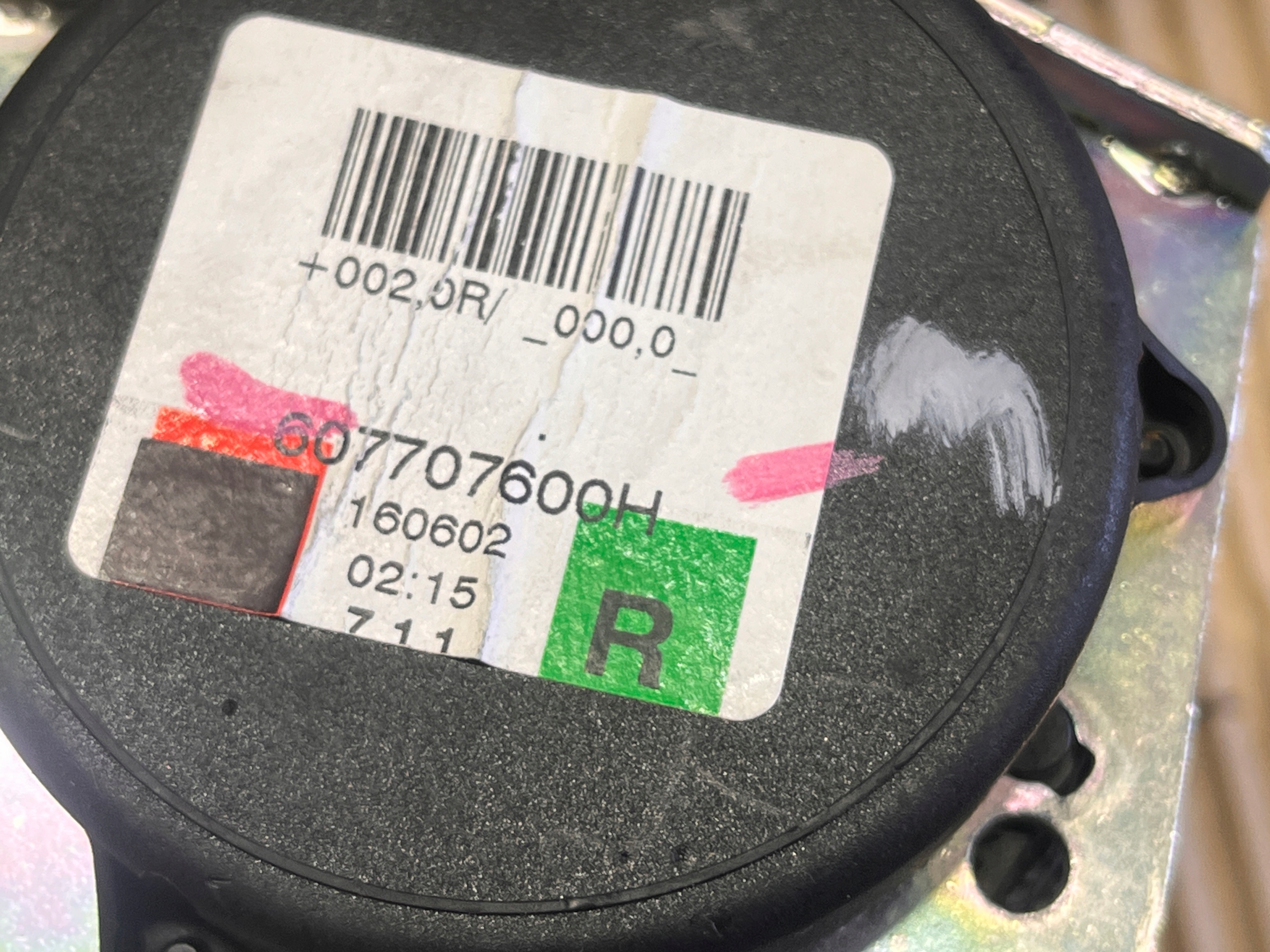 OPEL CORSA E tension belt safety right front F39033222
