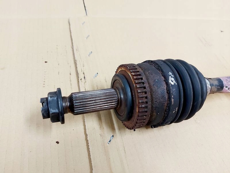 HYUNDAI I40 11-14 1.7 CRDI PÓŁOŚ LEWA NAPĘDOWA Typ samochodu Samochody osobowe