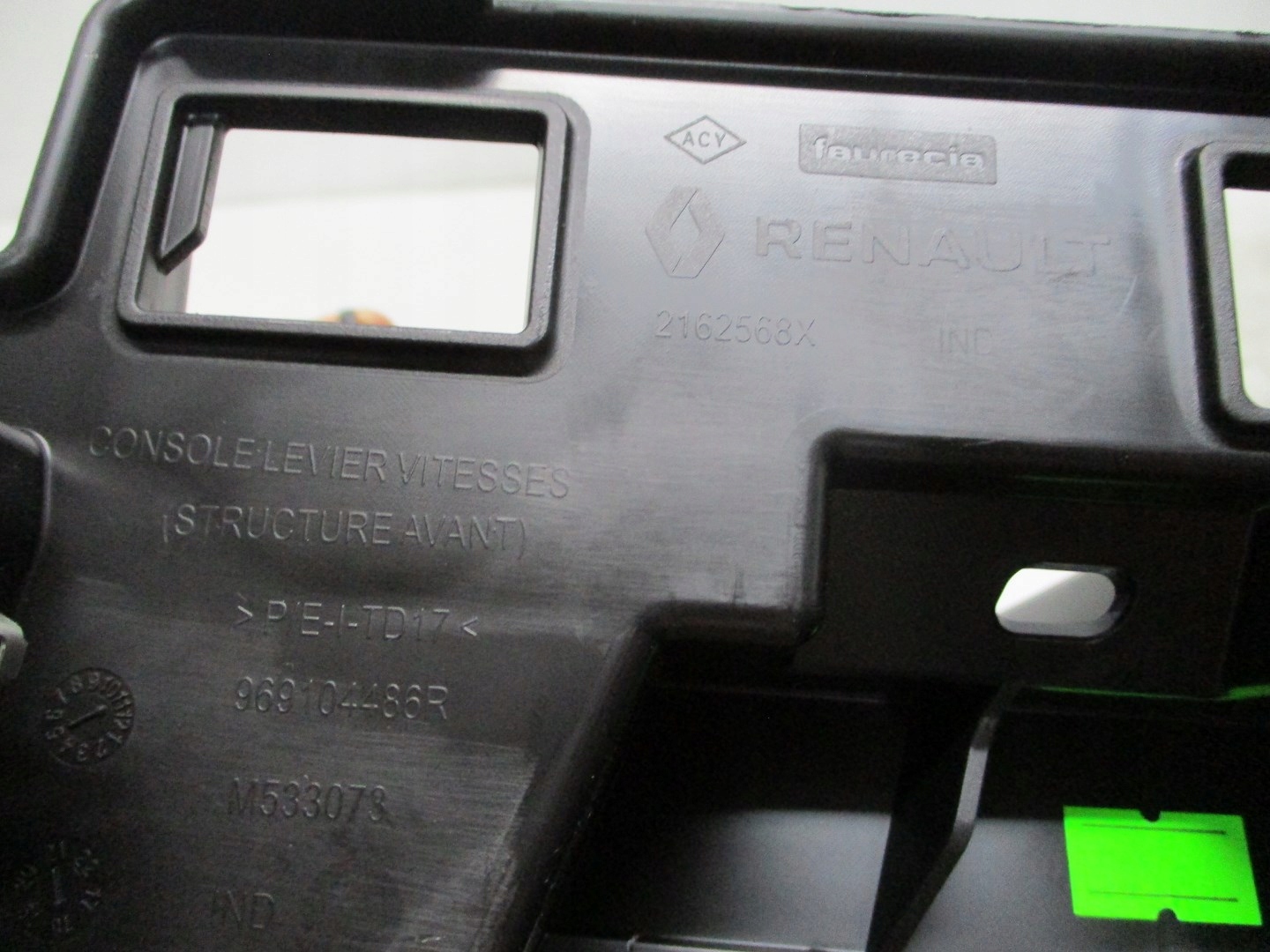 TUNEL Console RENAULT CLIO V 969104486R