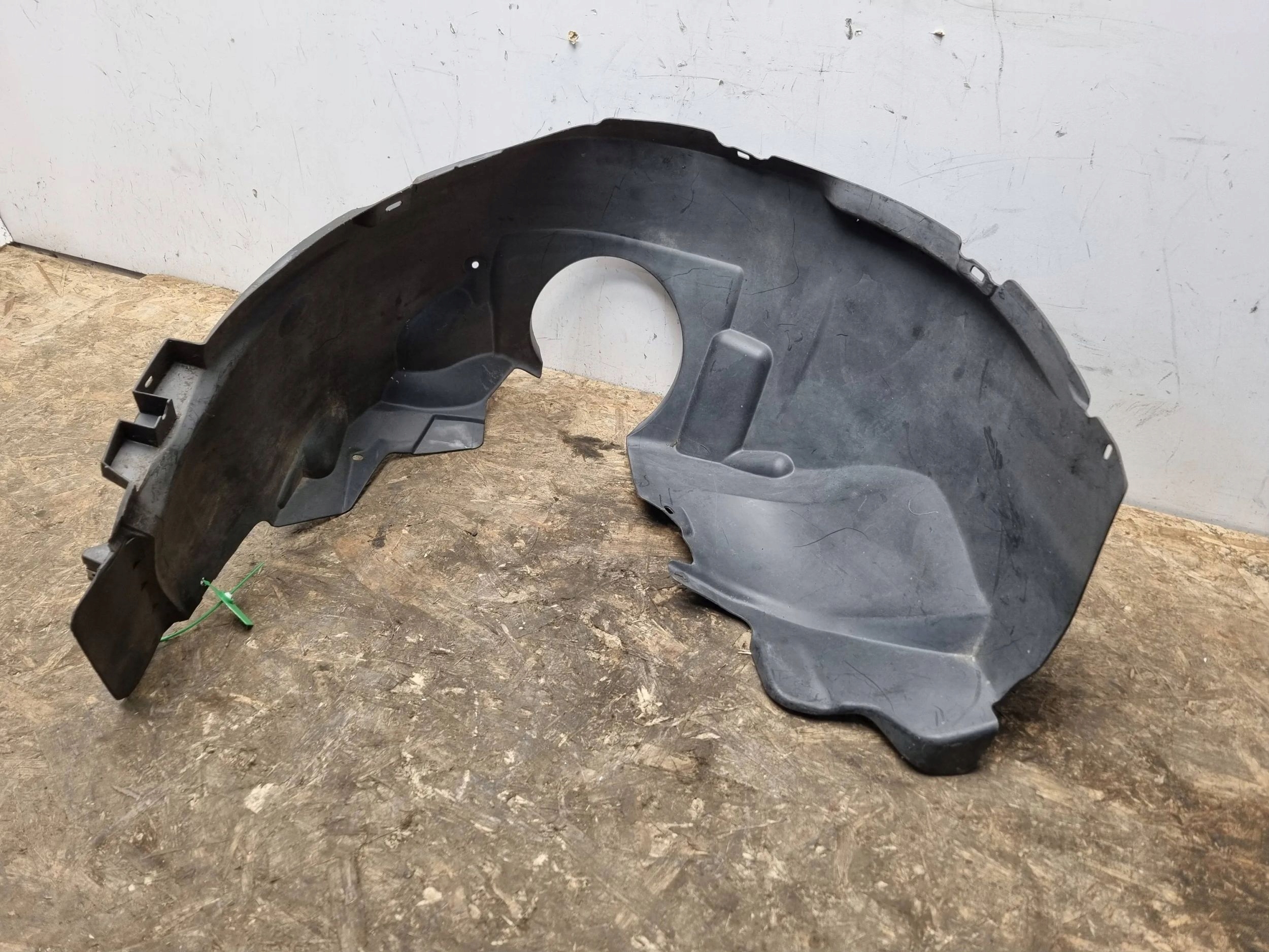 mudguard left front 1S7116115AJ FORD MONDEO MK3