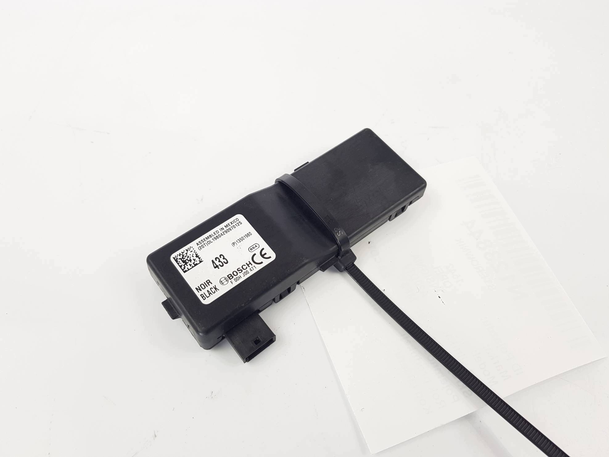unité de commande électronique uce 13501980 OPEL INSIGNIA A