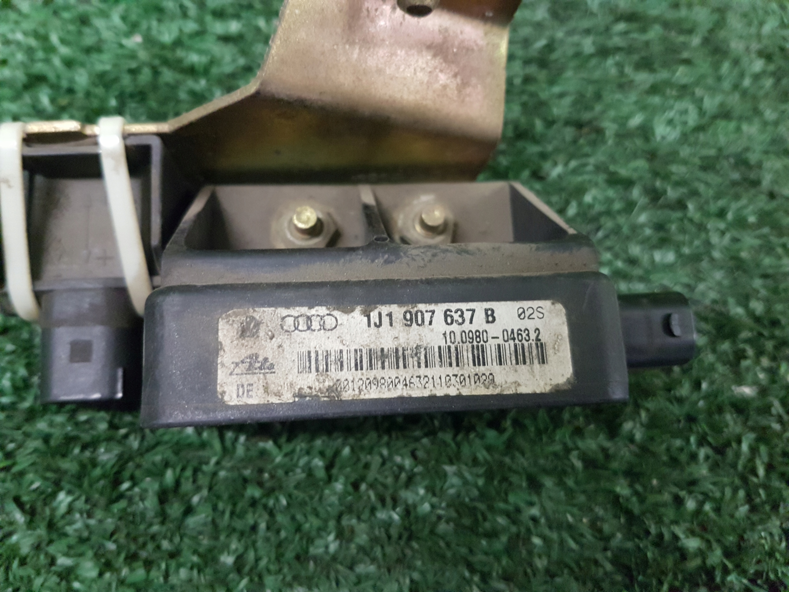 Sensor ESP VOLKSWAGEN GOLF 4 1J0907657B 1J0907637B