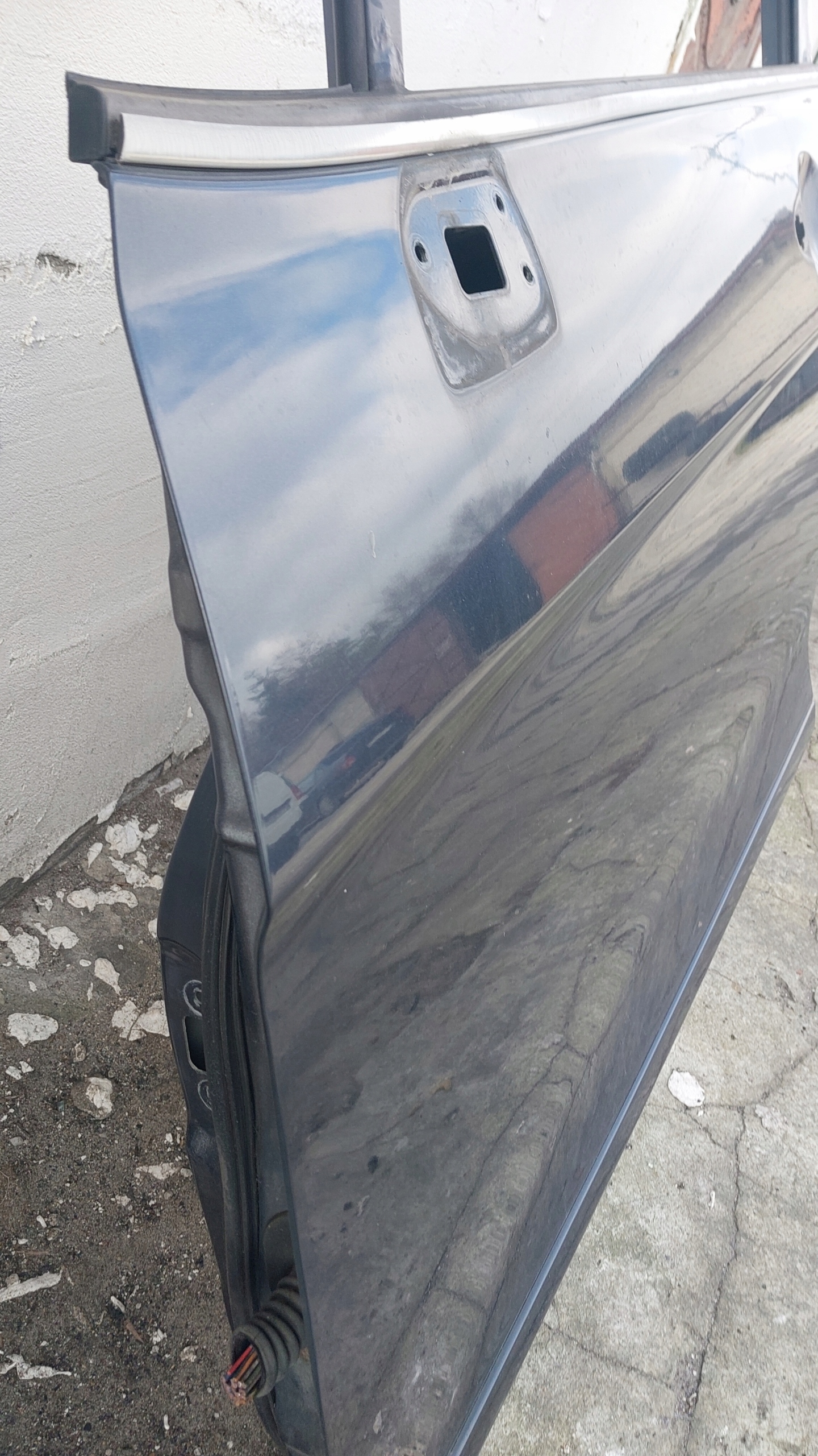 door left front front left HONDA FR-V FRV KOD NH684P 2005-2009