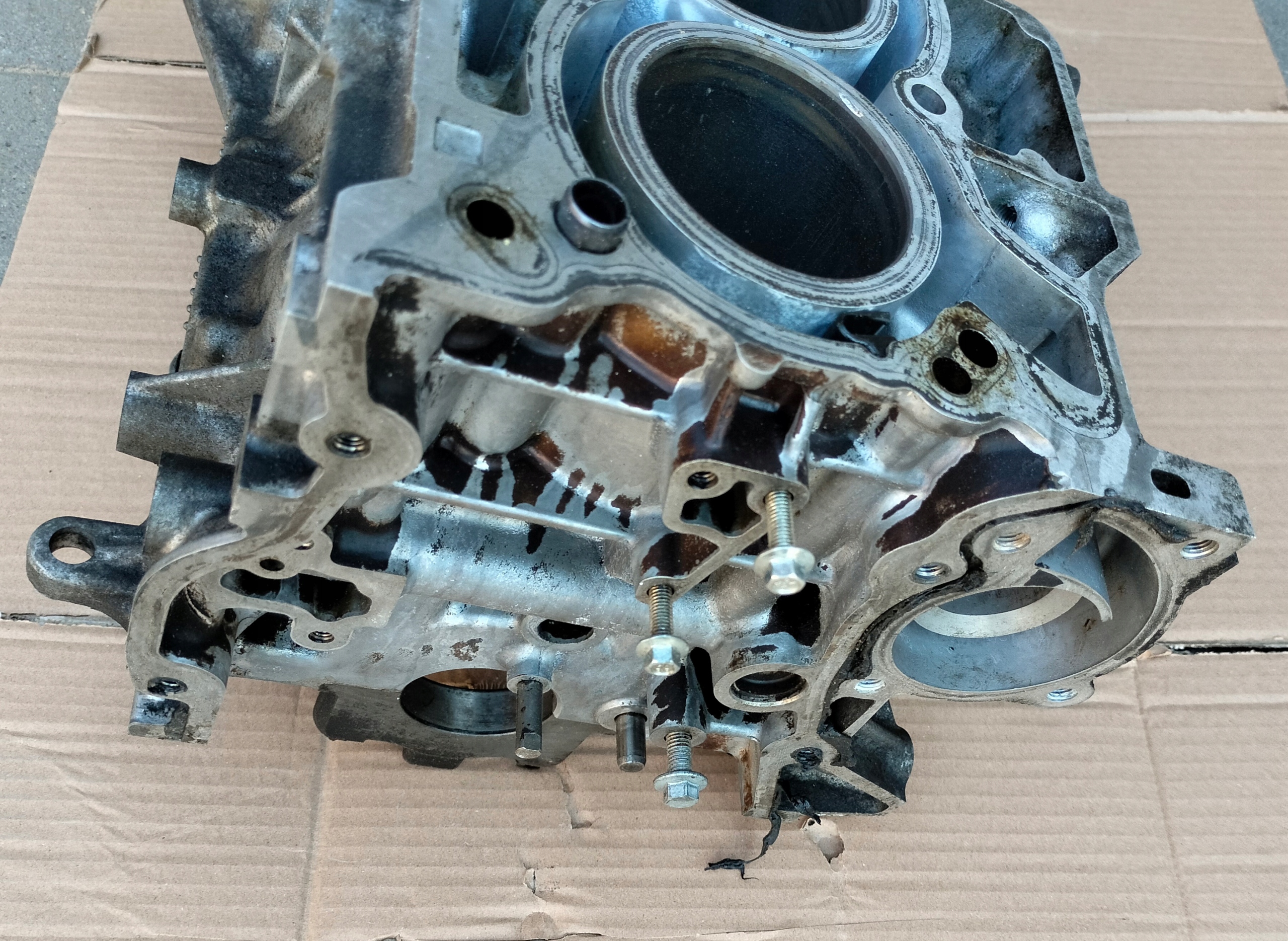 NISSAN RENAULT 1,2 DIG-T TCE HRA2 BLOK SILNIKA Typ silnika Benzyna