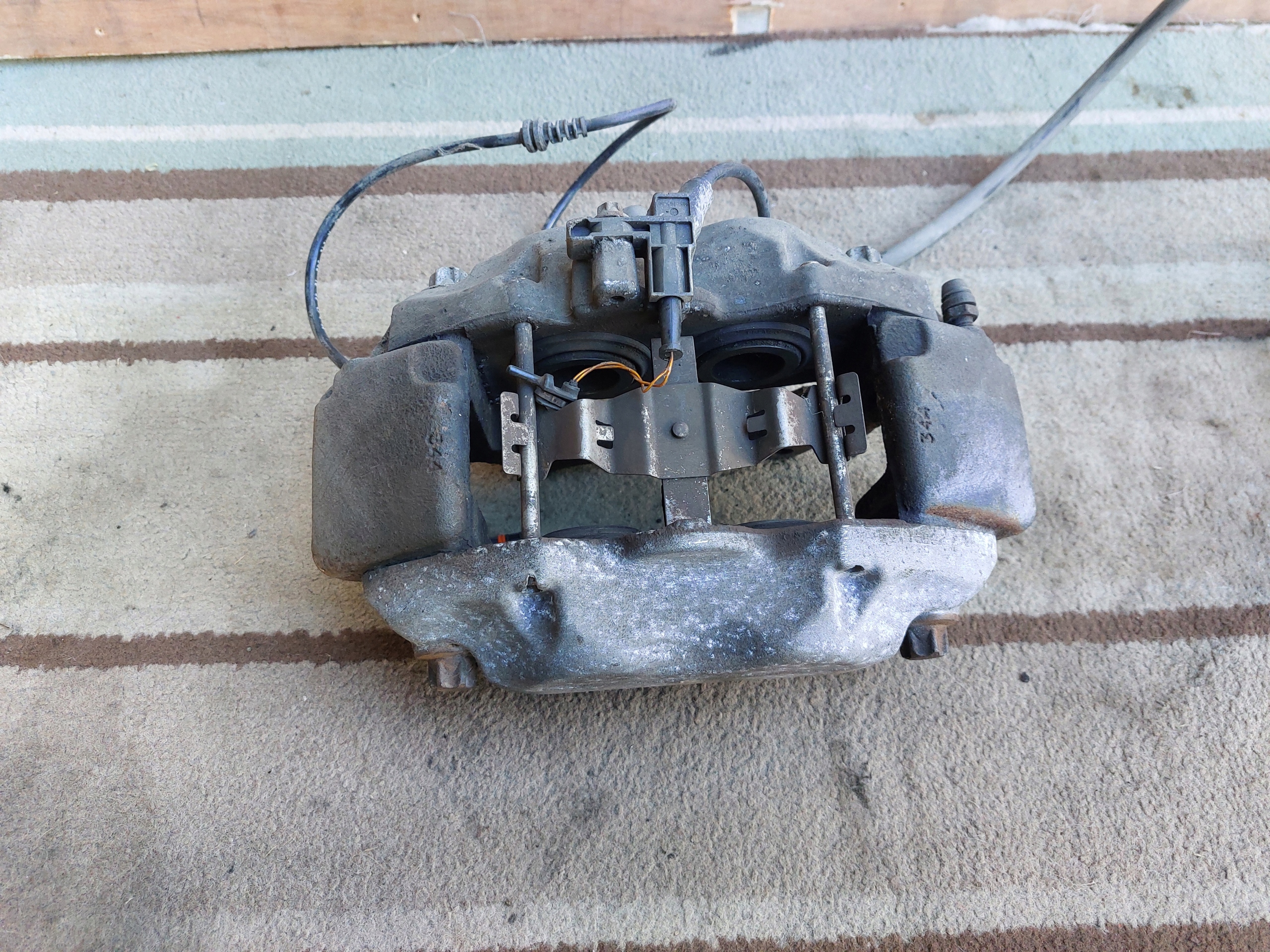 caliper brake right left front MERCEDES W212 15r BREMBO 344 mm