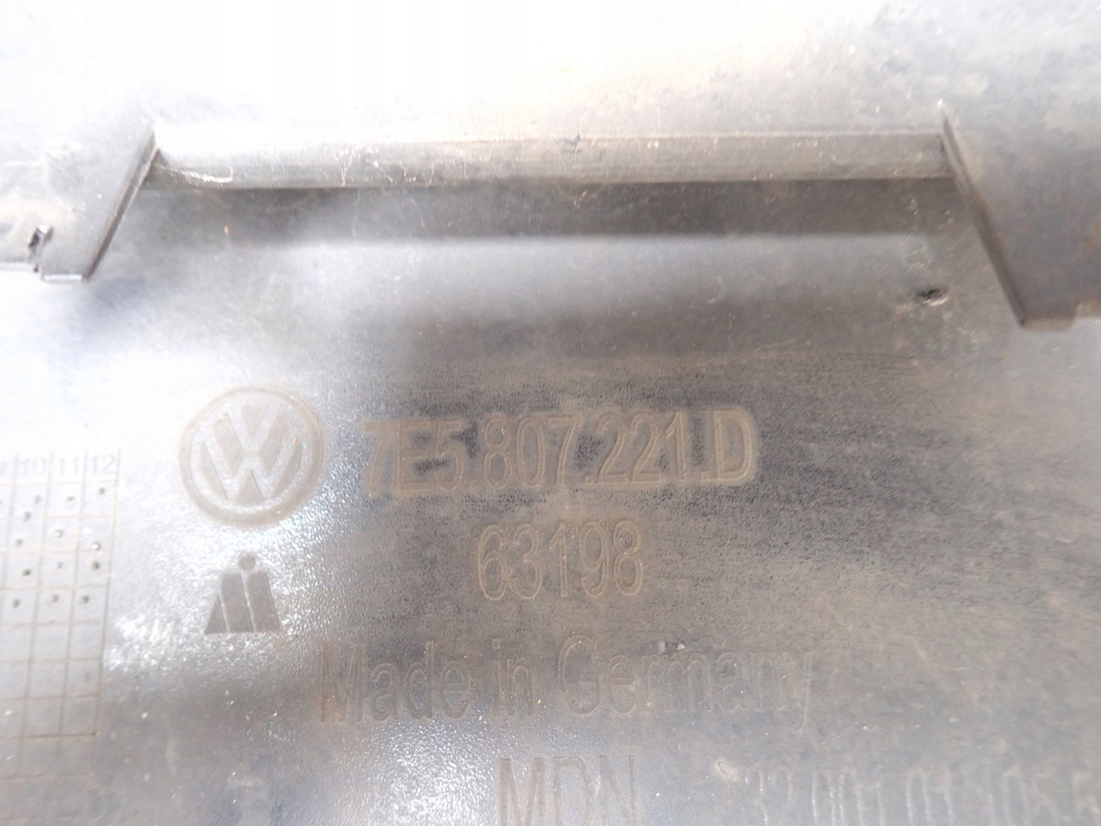 bumper front front VW VOLKSWAGEN T6 7E MULTIVAN 2016-2019R 7E5807221D