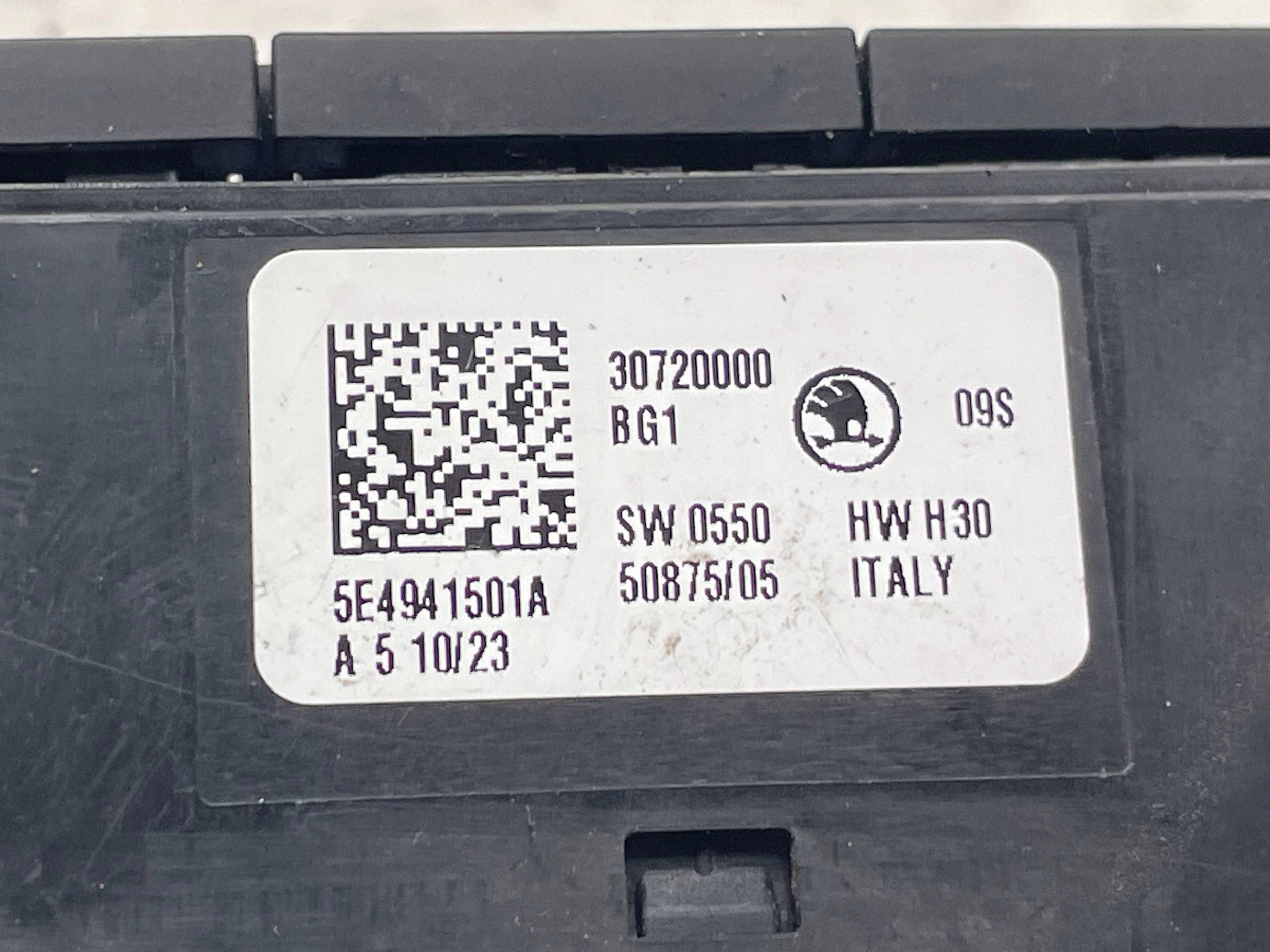 PANEL Interruttore comando luci Skoda Octavia Mk4 5E4941501A Originale!!