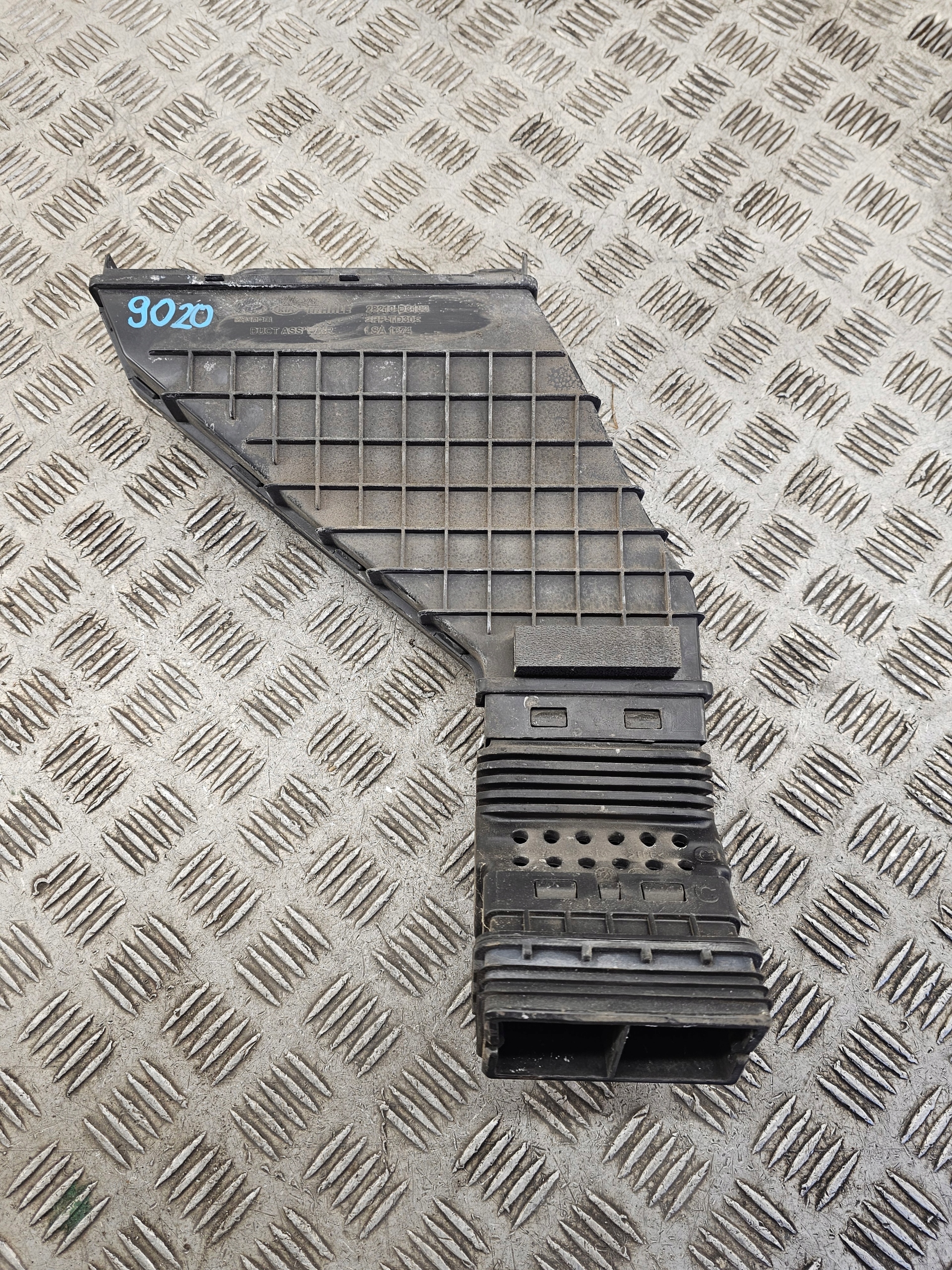 HYUNDAI TUCSON III intake air 28210-D3100
