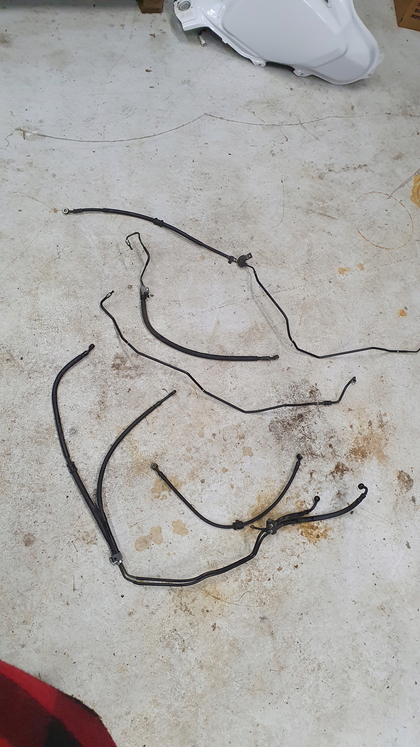 Przewodyhamulc-DL1000 - тормозные магистрали Suzuki V-Strom DL 1000 14-16