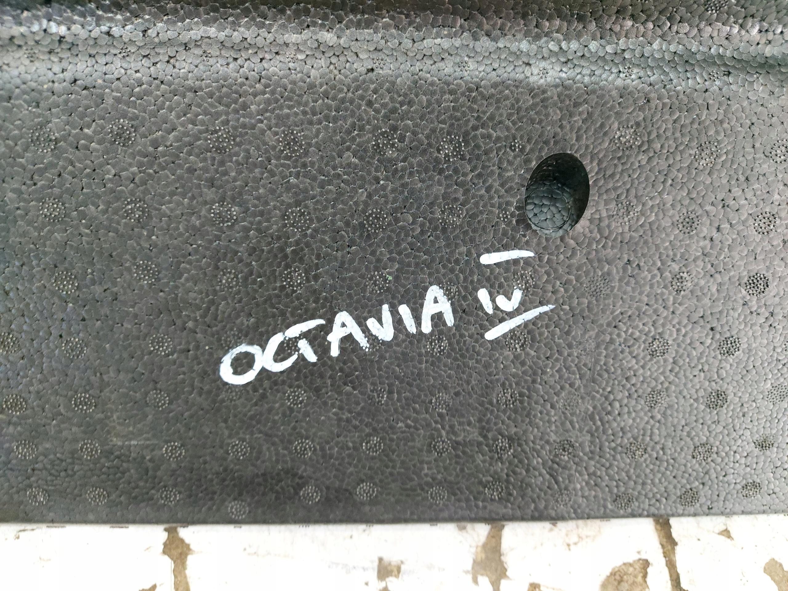 Skoda Octavia IV 5E3 polystirene wklad organizer boot 5E6863957B