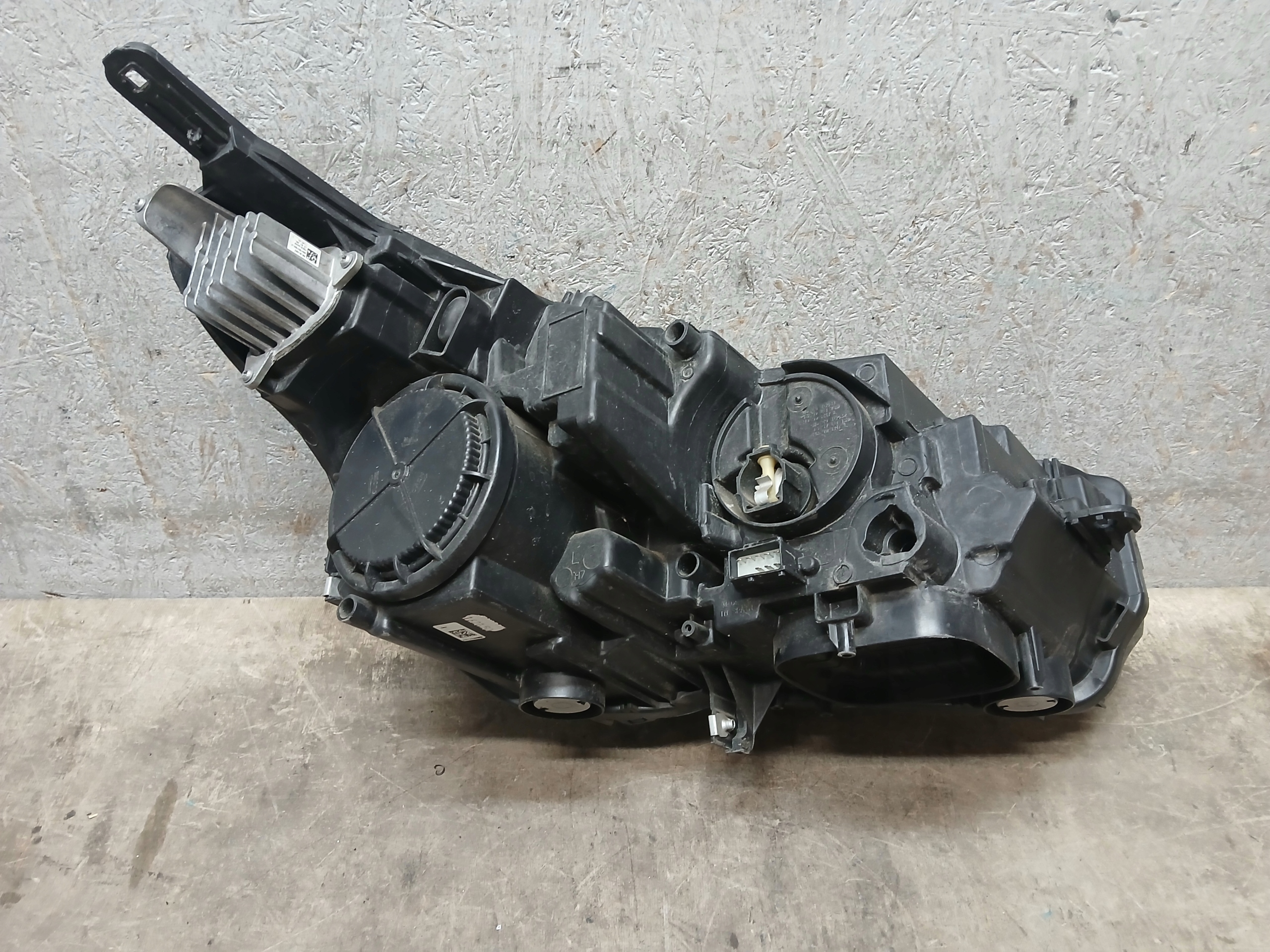 light front left OPEL CROSSLAND FULL LED