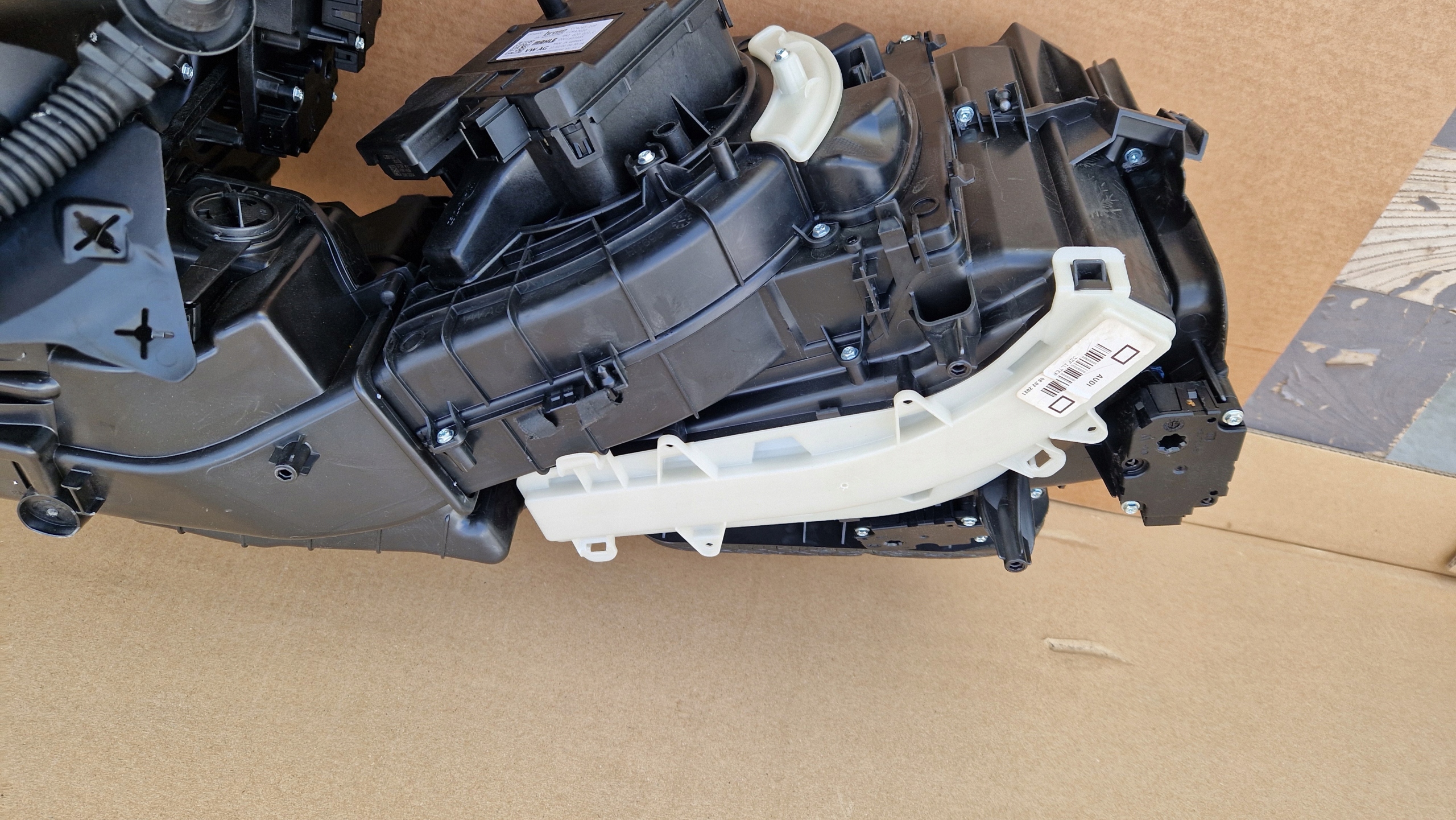 Bloc de chauffage complet AUDI Q5 LIFT 80B816005AG Complète Comme Neuf