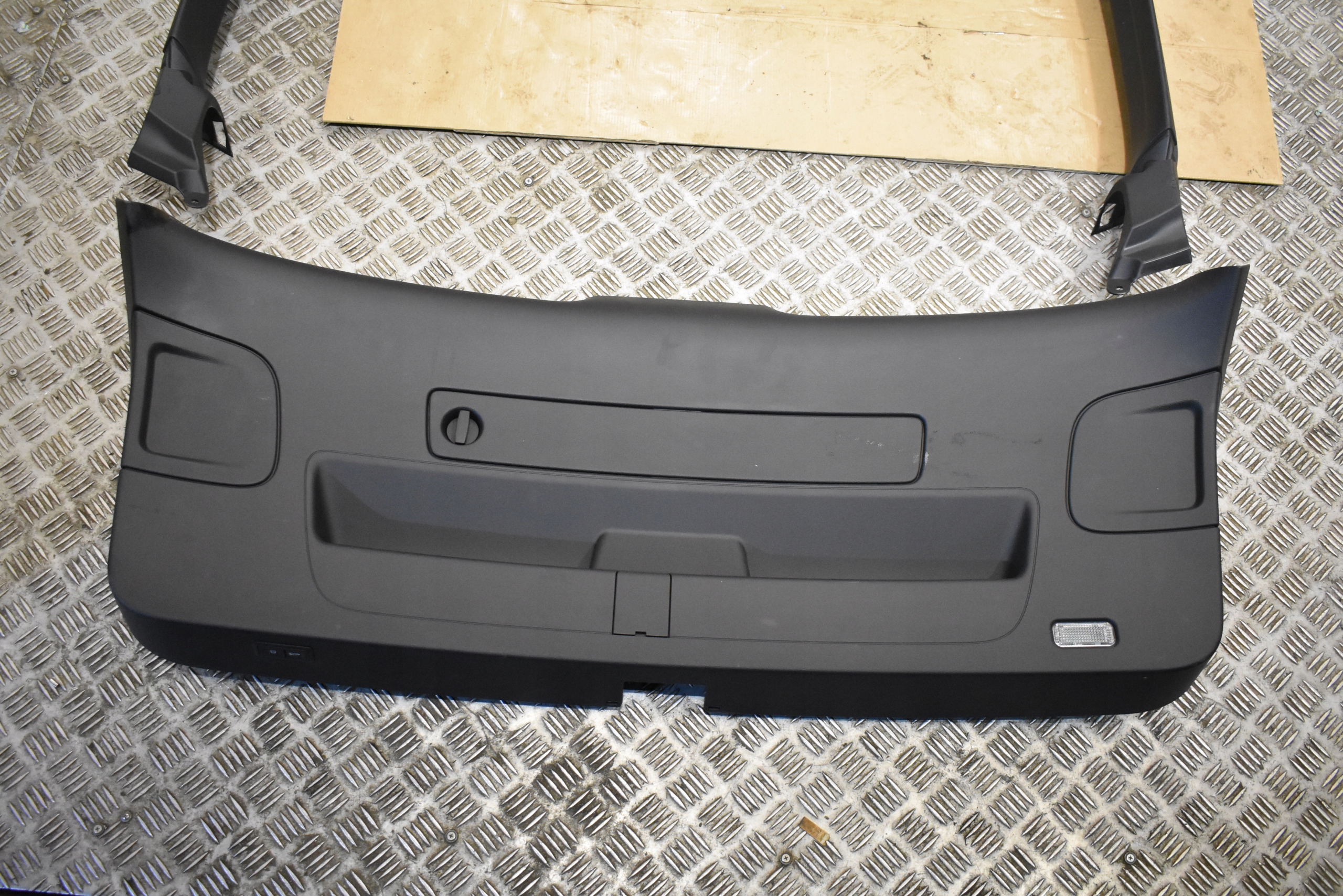 IDEALNA cover cap bonnet KPL. boot KPL. AUDI A6 C7 1