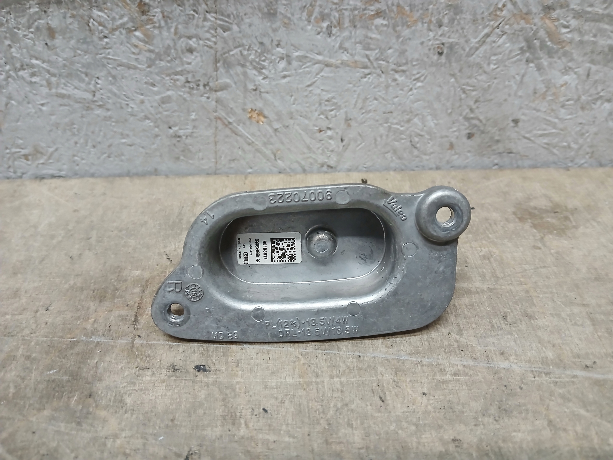 Licht vorne modul Steuergerät AUDI 8W0998474