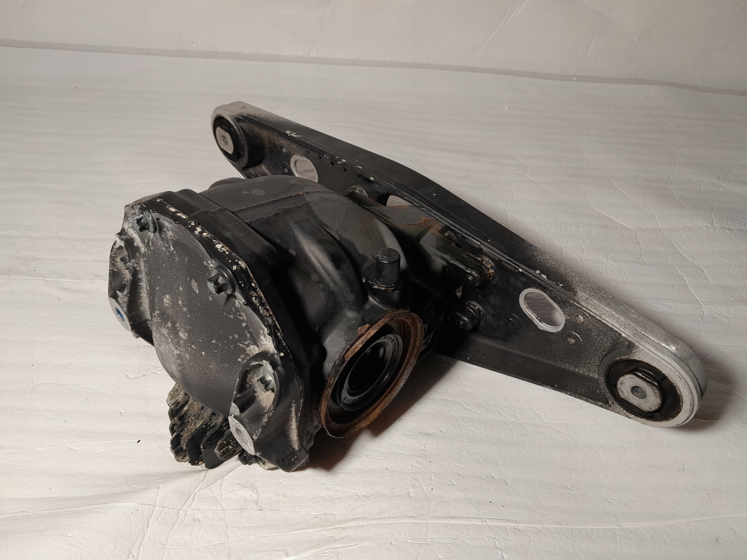 MERCEDES SL500 R230 differential diff A2303511808