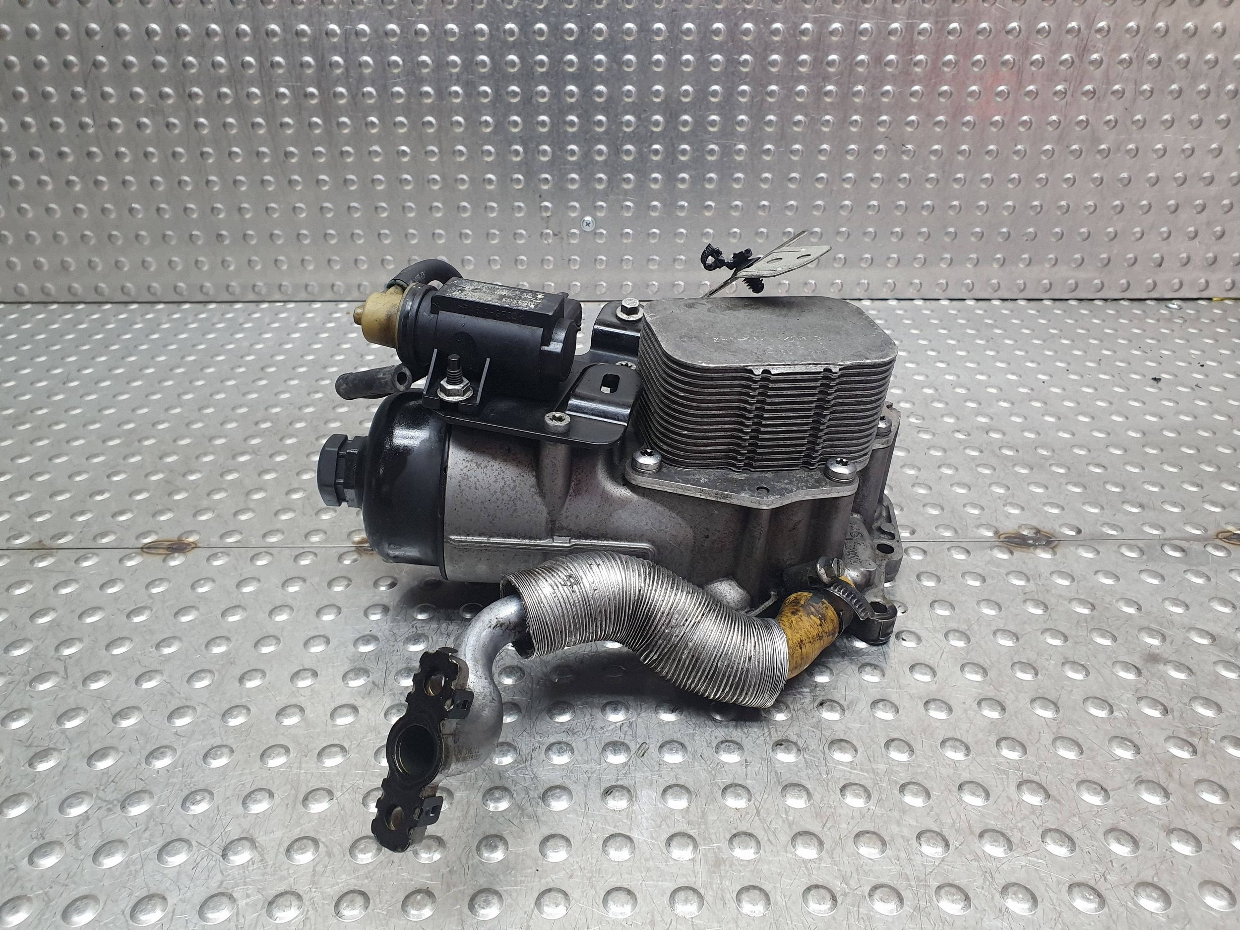 Ölfiltergehäuse 9687911280 FORD FOCUS MK3 C-MAX MK2 1.5 TDCI XWDA