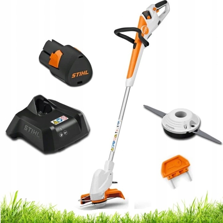 Podkaszarka akumulatorowa Stihl Fsa 30 23CM akumulator ładowarka Zestaw