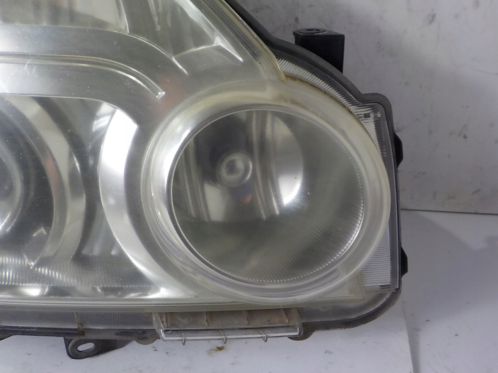 NISSAN X-TRAIL T31 XENON light right front front UK