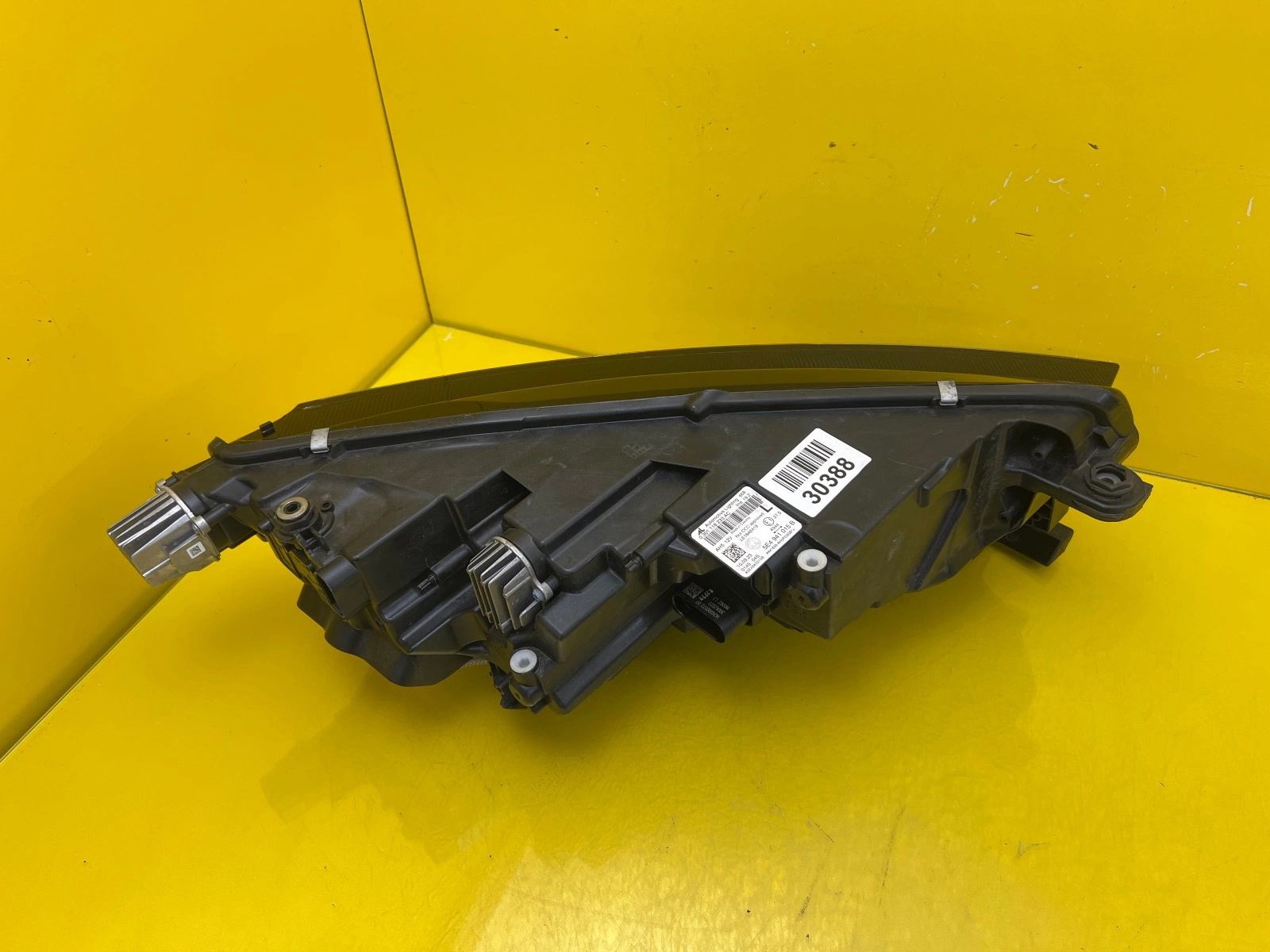 light left Skoda Octavia IV 5E4 5E4941015B Full Led