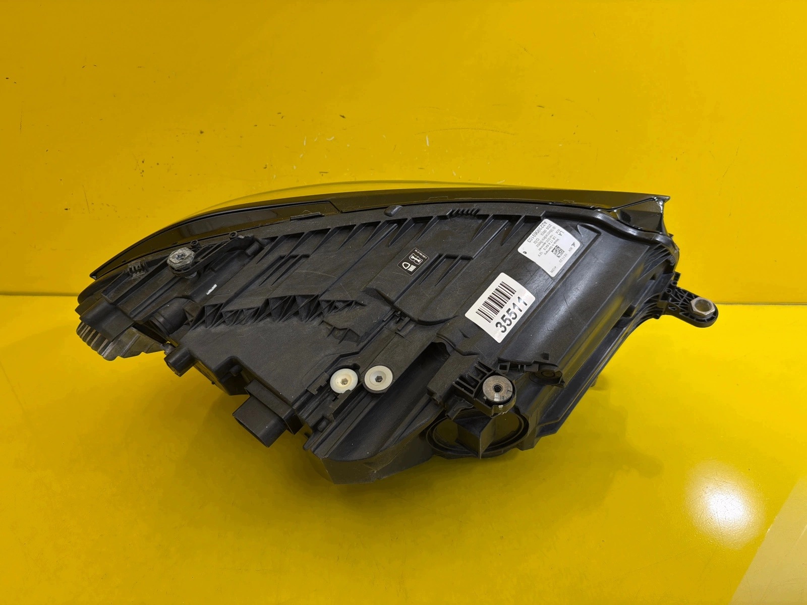 light left MERCEDES S-KLASA W223 DIGITAL LIGHT A2239069103