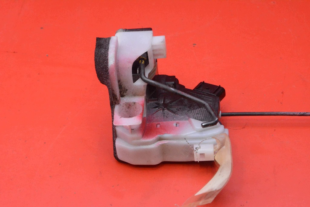 lock door left front front EU 81310-C8020 HYUNDAI I20 2 II 5D HB 14-20