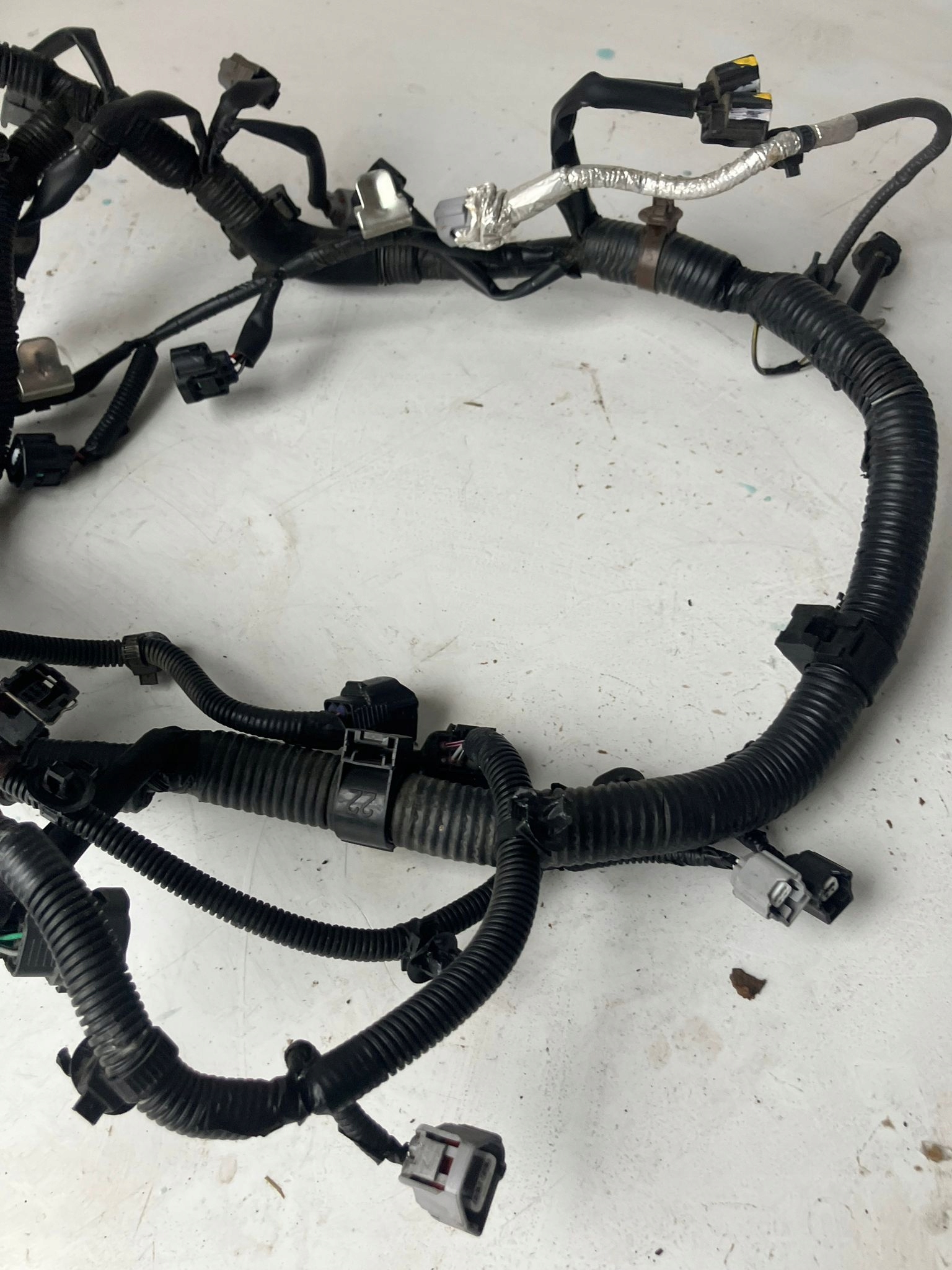 bundle motor wiring MITSUBISHI ECLIPSE CROSS 2.4B HYBRID 8541H275