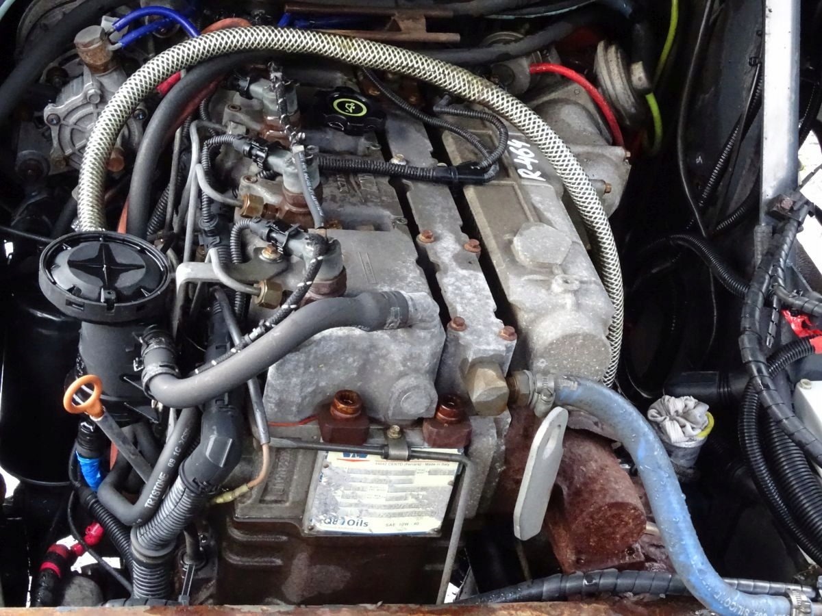 JOHNSTON CX200 C50 SILNIK KOMPLETNY VM MOTORI 05D/9 R754EU5 E5 Producent części Inny