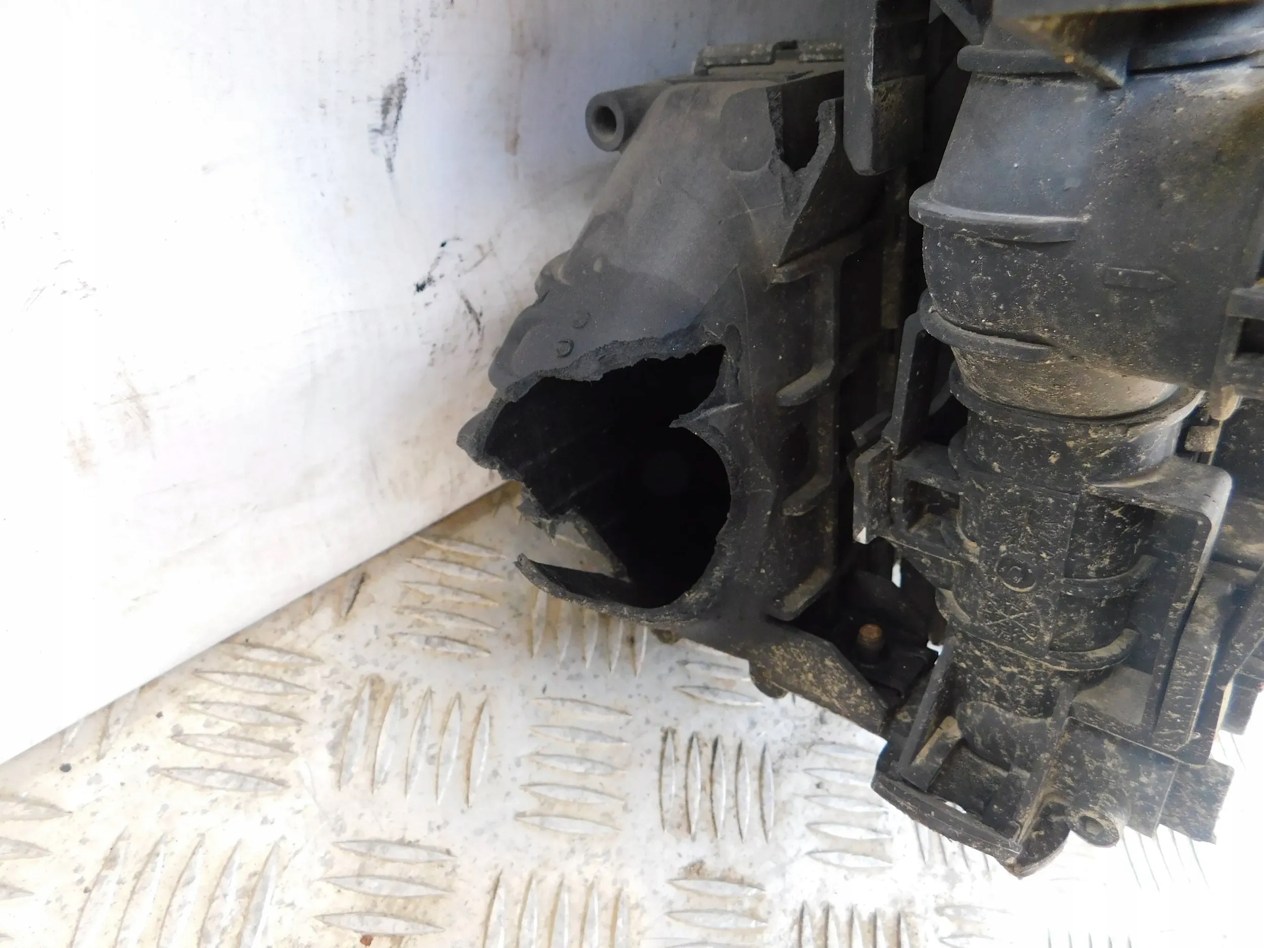 support panel for radiators sider radiator FORD S MAX 2.0 TDCI LIFT