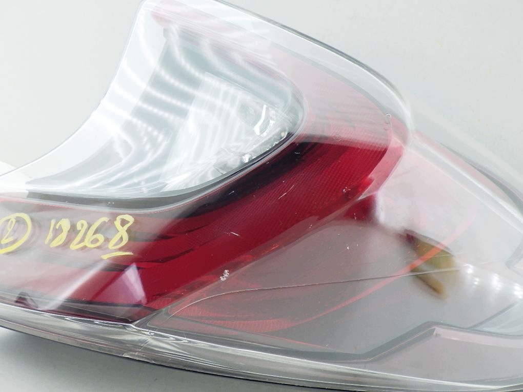 TOYOTA C-HR CHR 16- light rear right