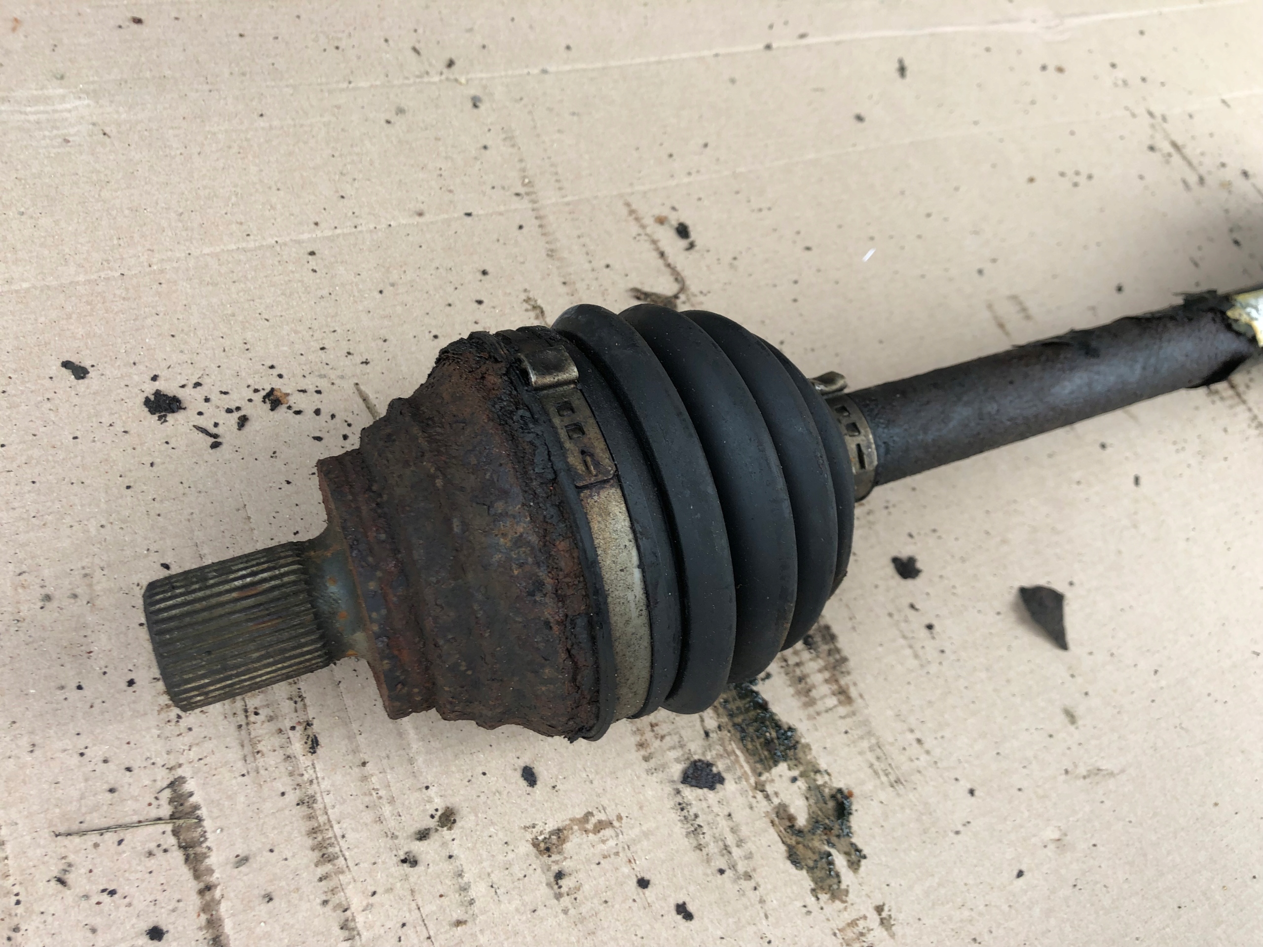 semi-axis left VW SKODA AUDI 1K0407271AT