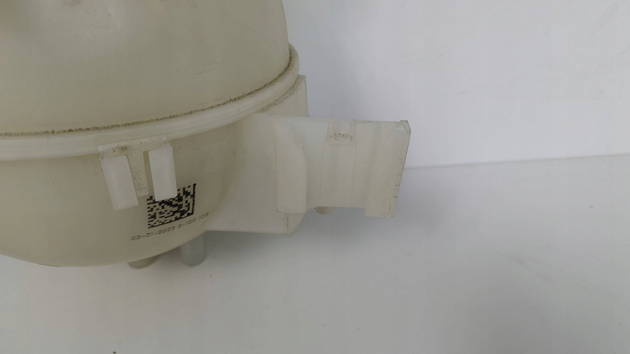 BMW X4 G02 5A6A030 Réservoir eau M40D