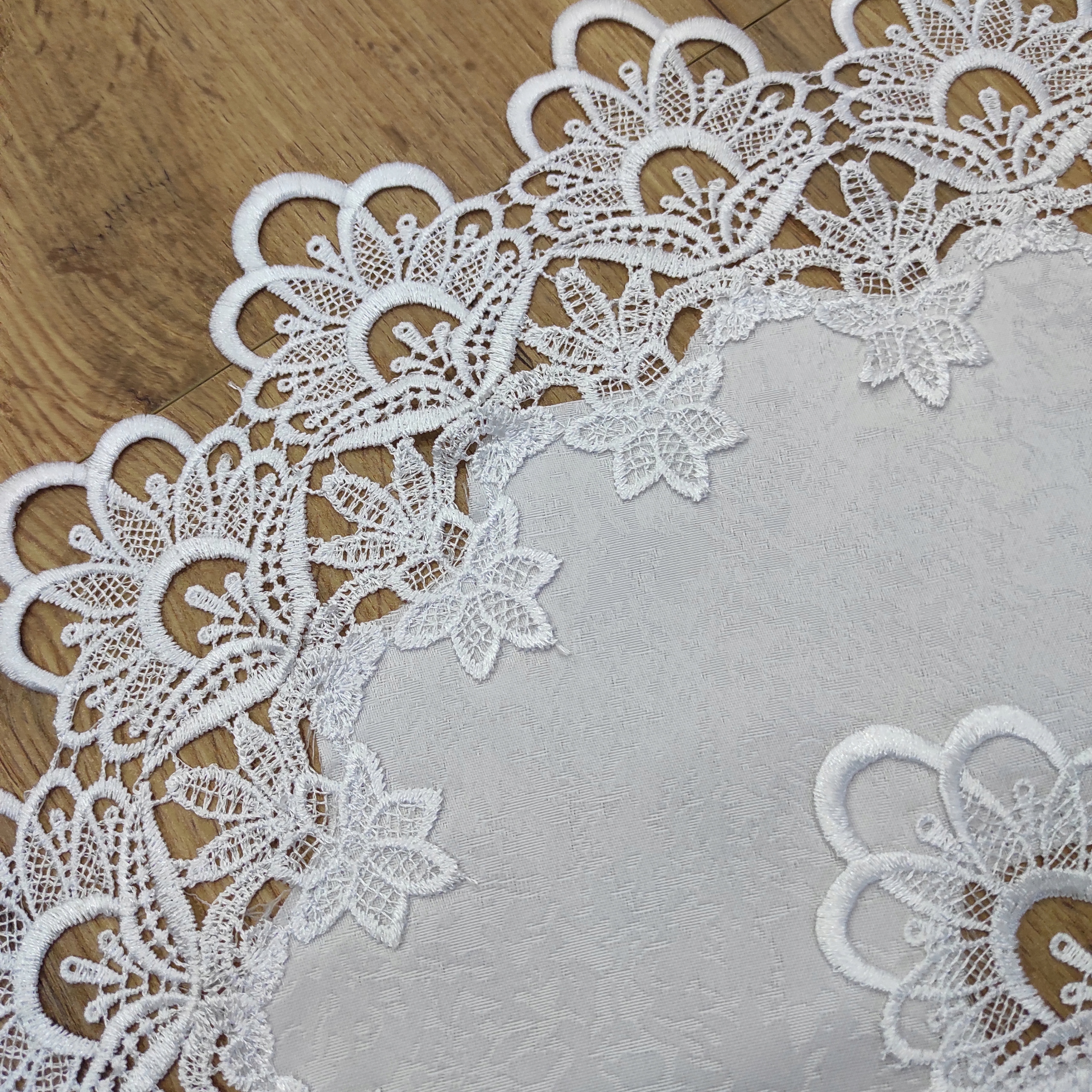 SERWETKA Z GIPIURY okrągła śr 60 cm BIAŁA Marka inna