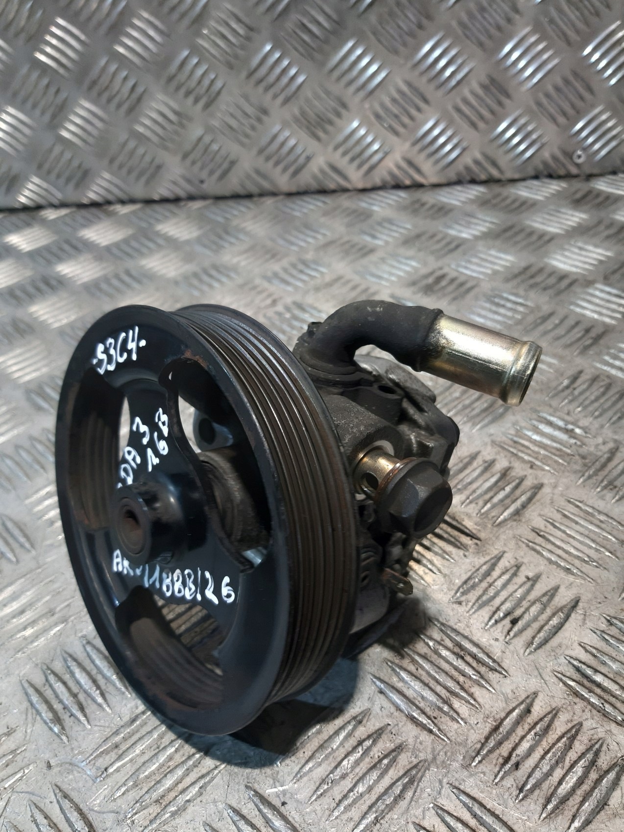 servo čerpadlo MAZDA 3 a KYB 1.6 16V