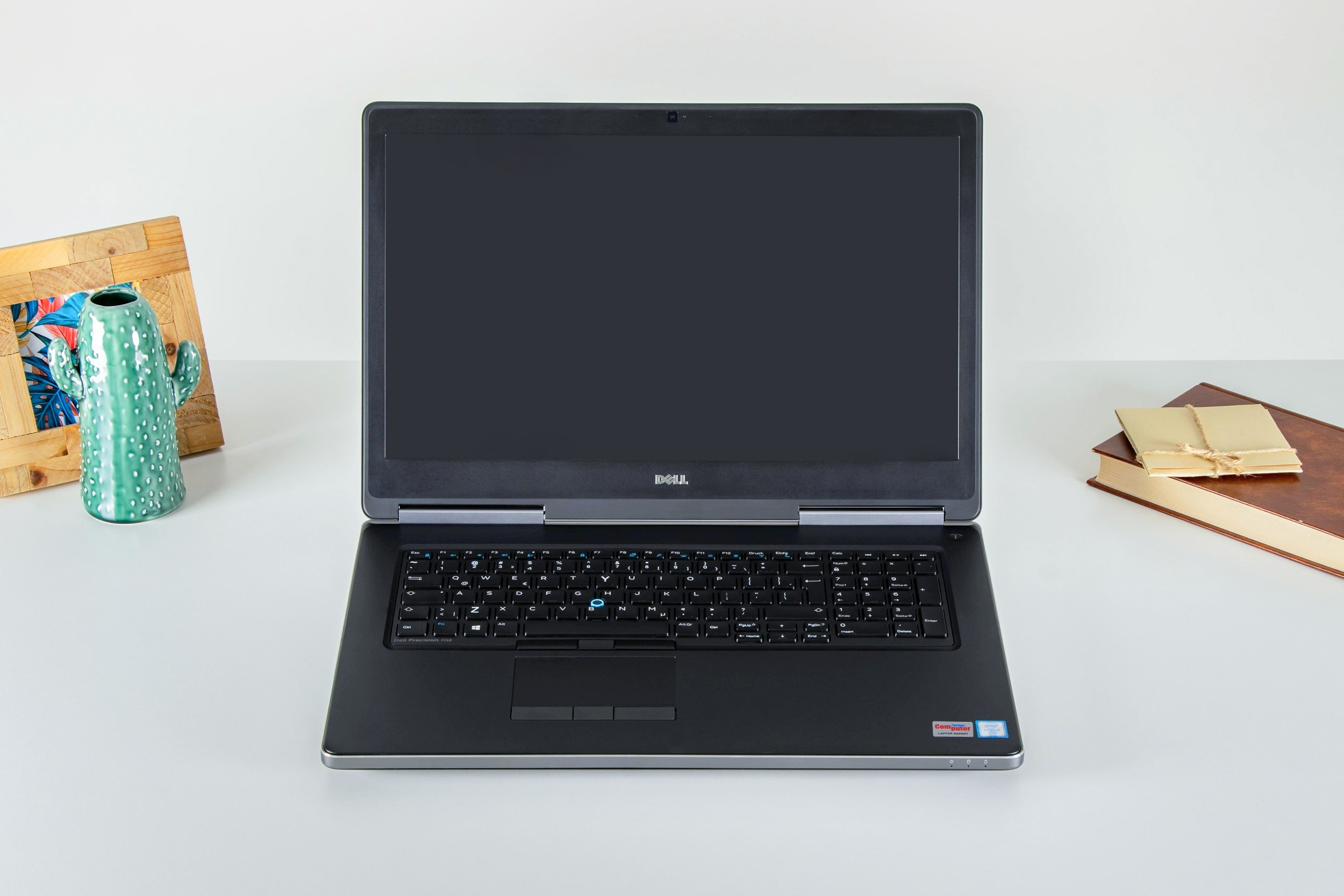 17' STACJA ROBOCZA | 4K | i7 QUAD CORE | Dell | 16GB | 1TB | M4000M 4GB Model Precision 7710