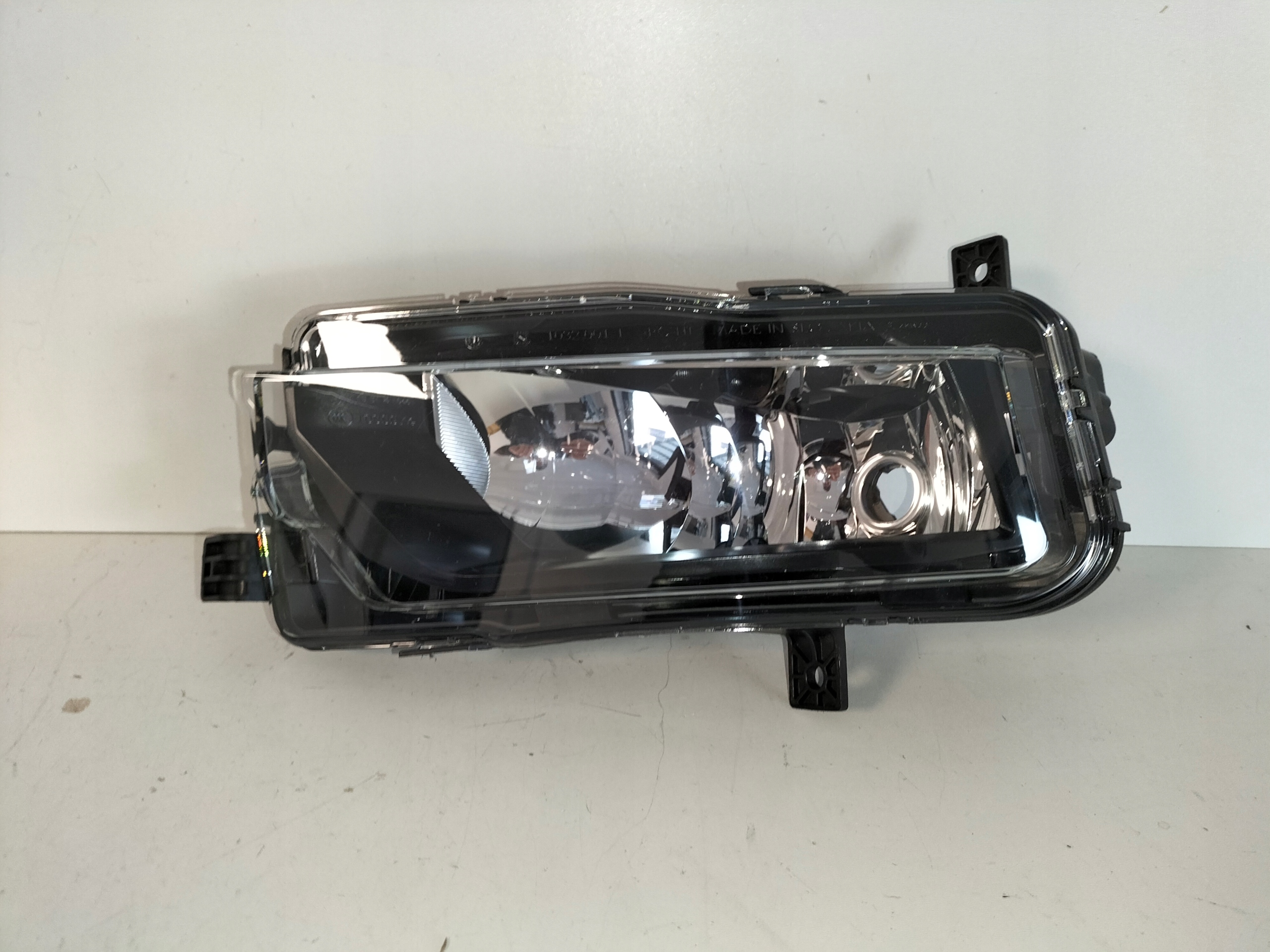 fog light light left VW CADDY III LIFT 15