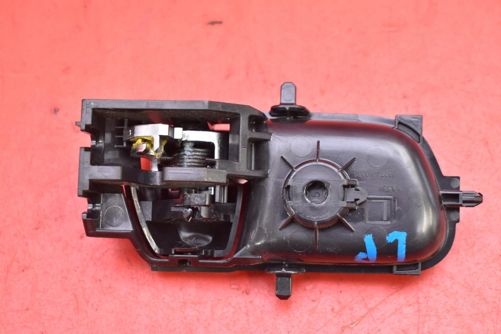 handle inner left front CHROM 69274-K0030 TOYOTA YARIS 4 IV 20-21