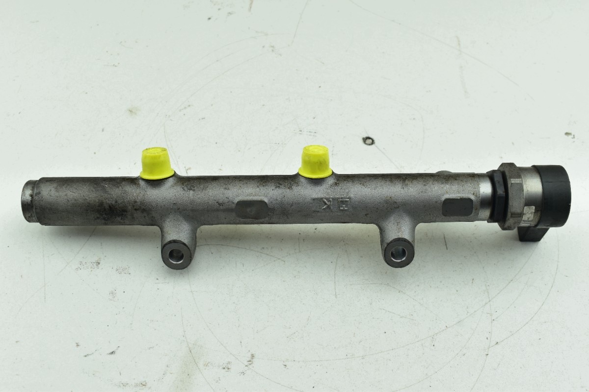 Kraftstoffverteiler Einspritzleiste Sensor AUDI A5 8T A4 B8 3.0 TDI 059130090AH